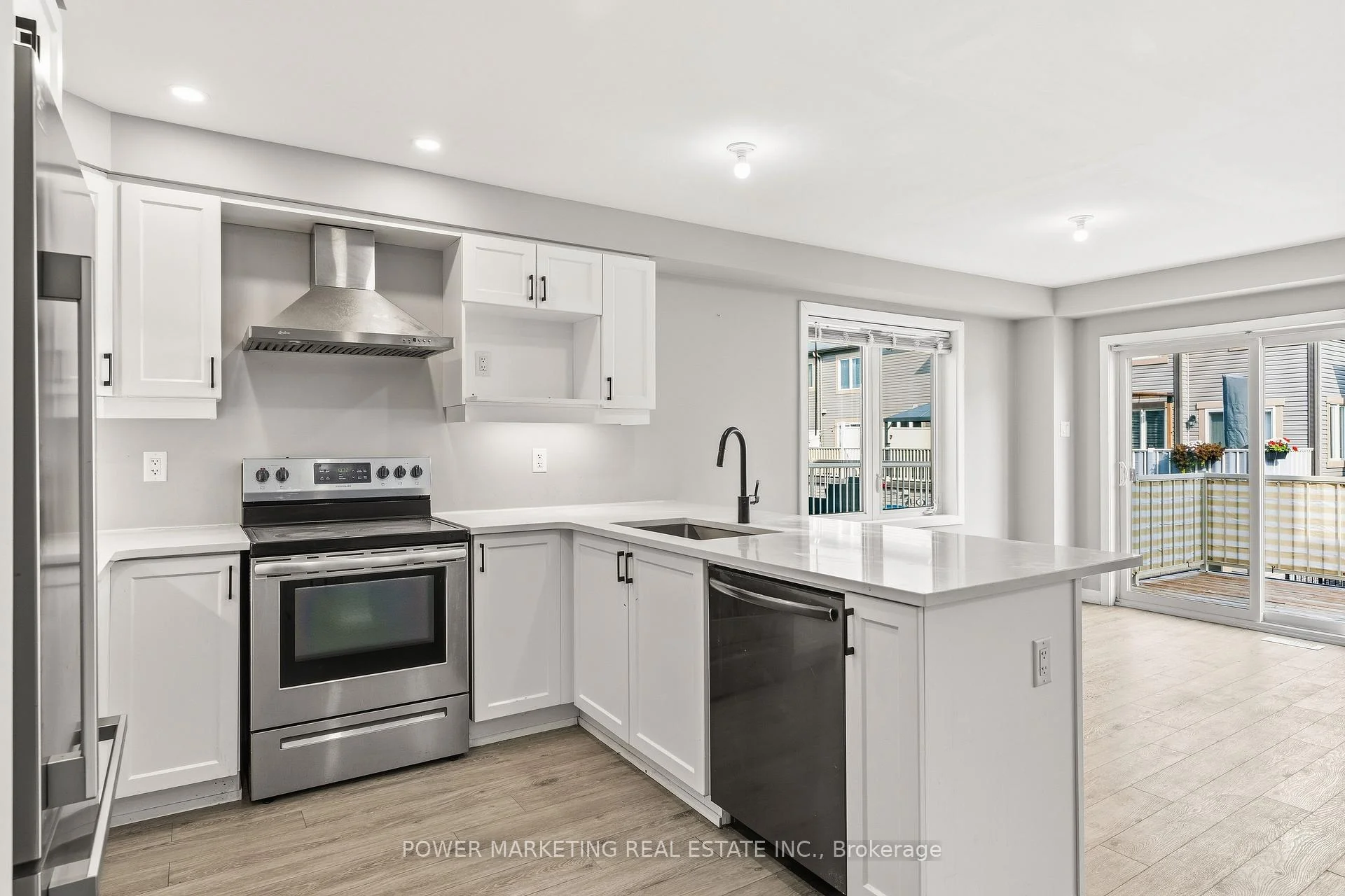 Photo 28 of 30 Limnos Lane, Ottawa, Stittsville (North) — HOMEH