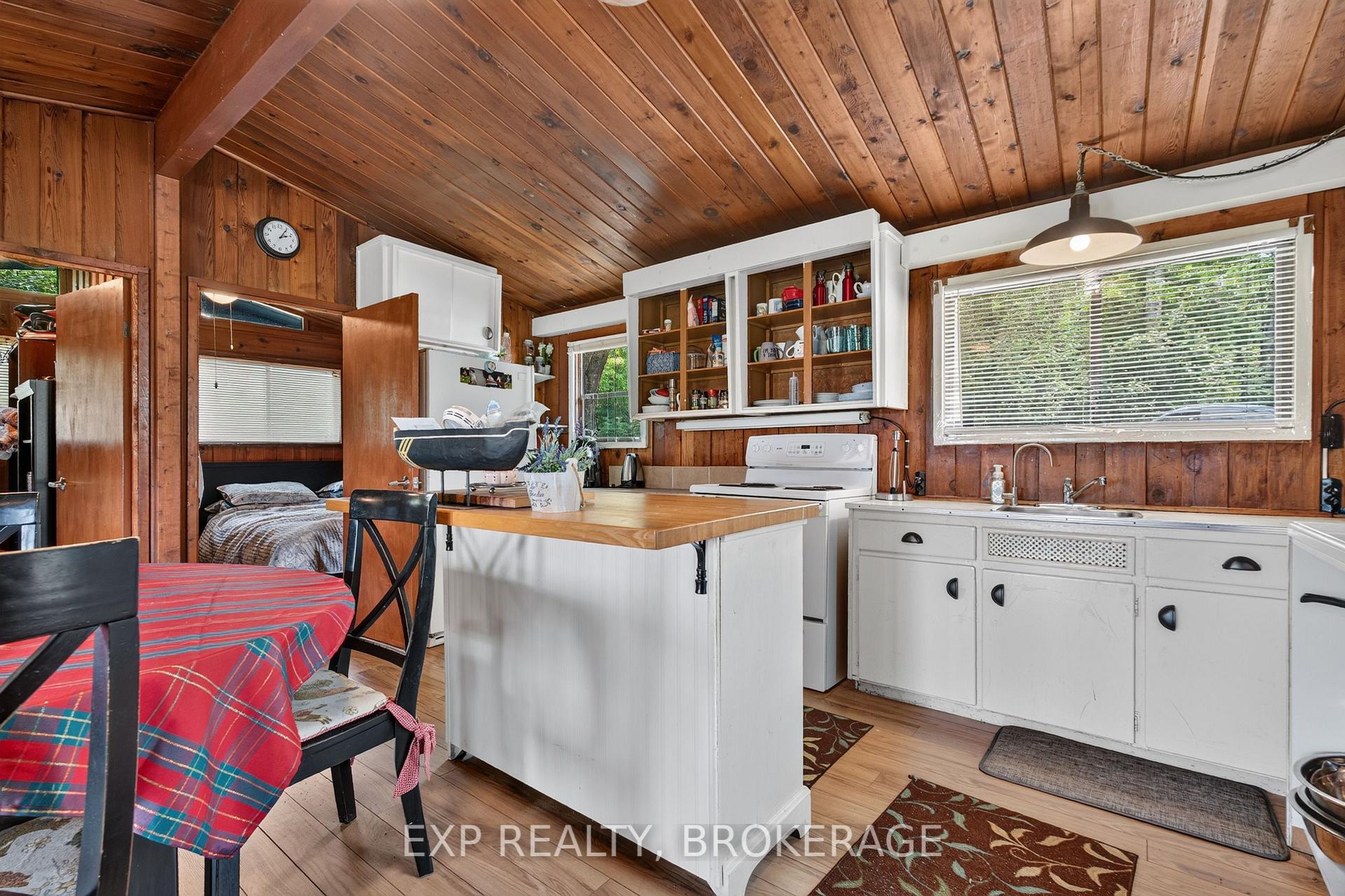 Photo 11 of 88 Canal Road, Trent Hills, Campbellford — HOMEH