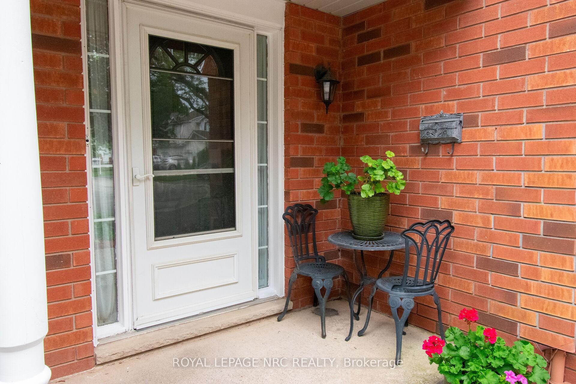 Photo 4 of 24 Walker Court, Grimsby, Grimsby East — HOMEH