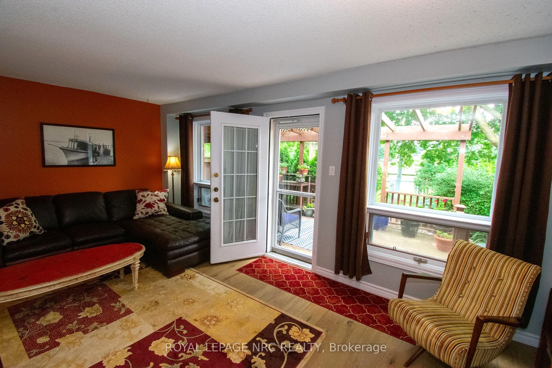 Photo 14 of 24 Walker Court, Grimsby, Grimsby East — HOMEH
