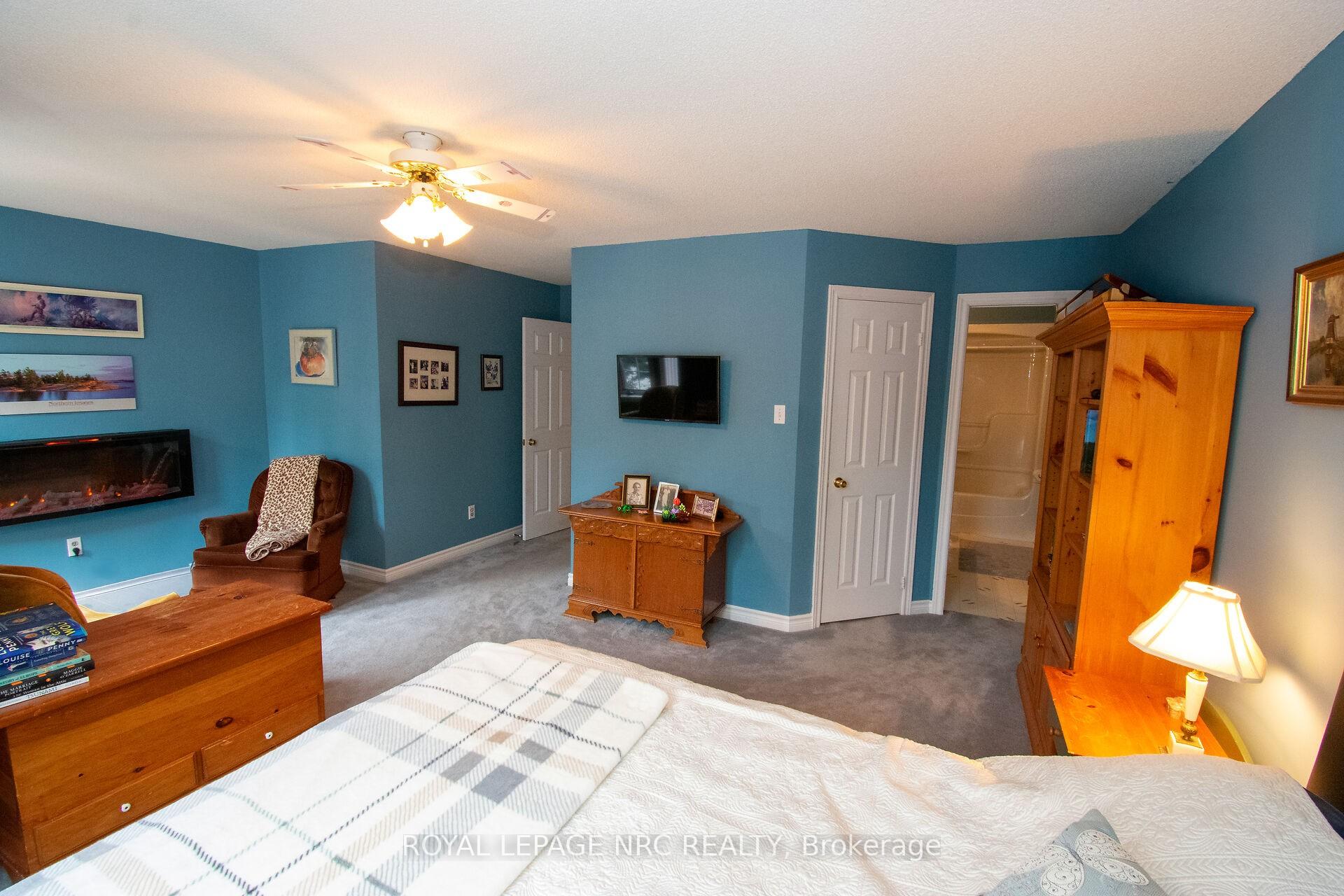 Photo 23 of 24 Walker Court, Grimsby, Grimsby East — HOMEH