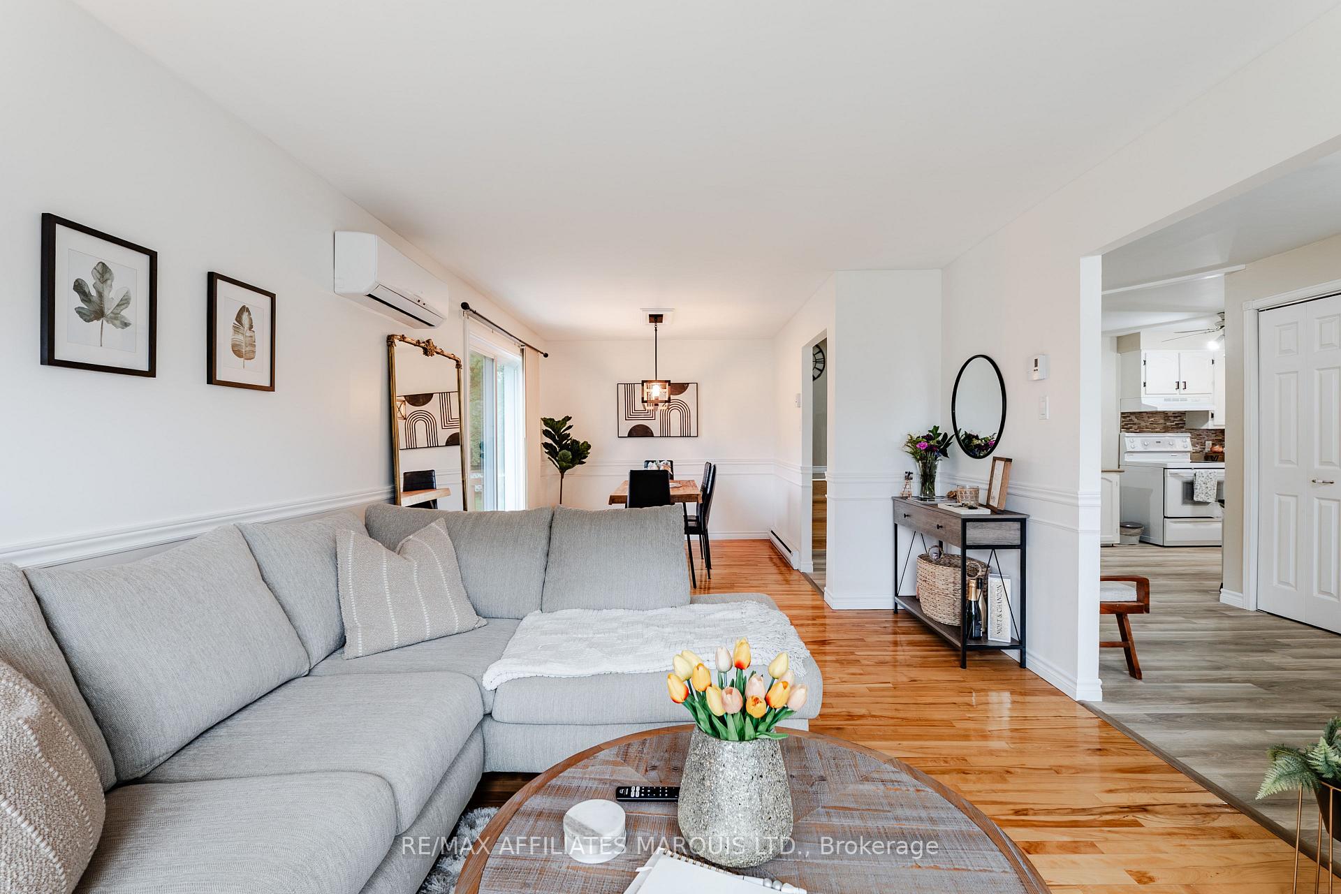 Photo 9 of 709 Champlain Drive, Cornwall, Cornwall — HOMEH