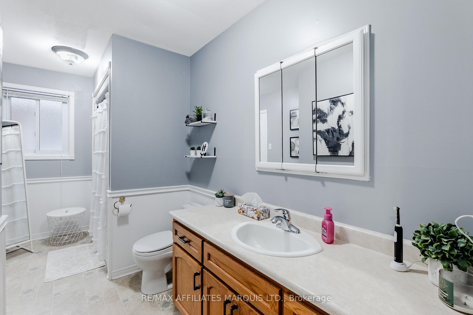 Photo 23 of 709 Champlain Drive, Cornwall, Cornwall — HOMEH
