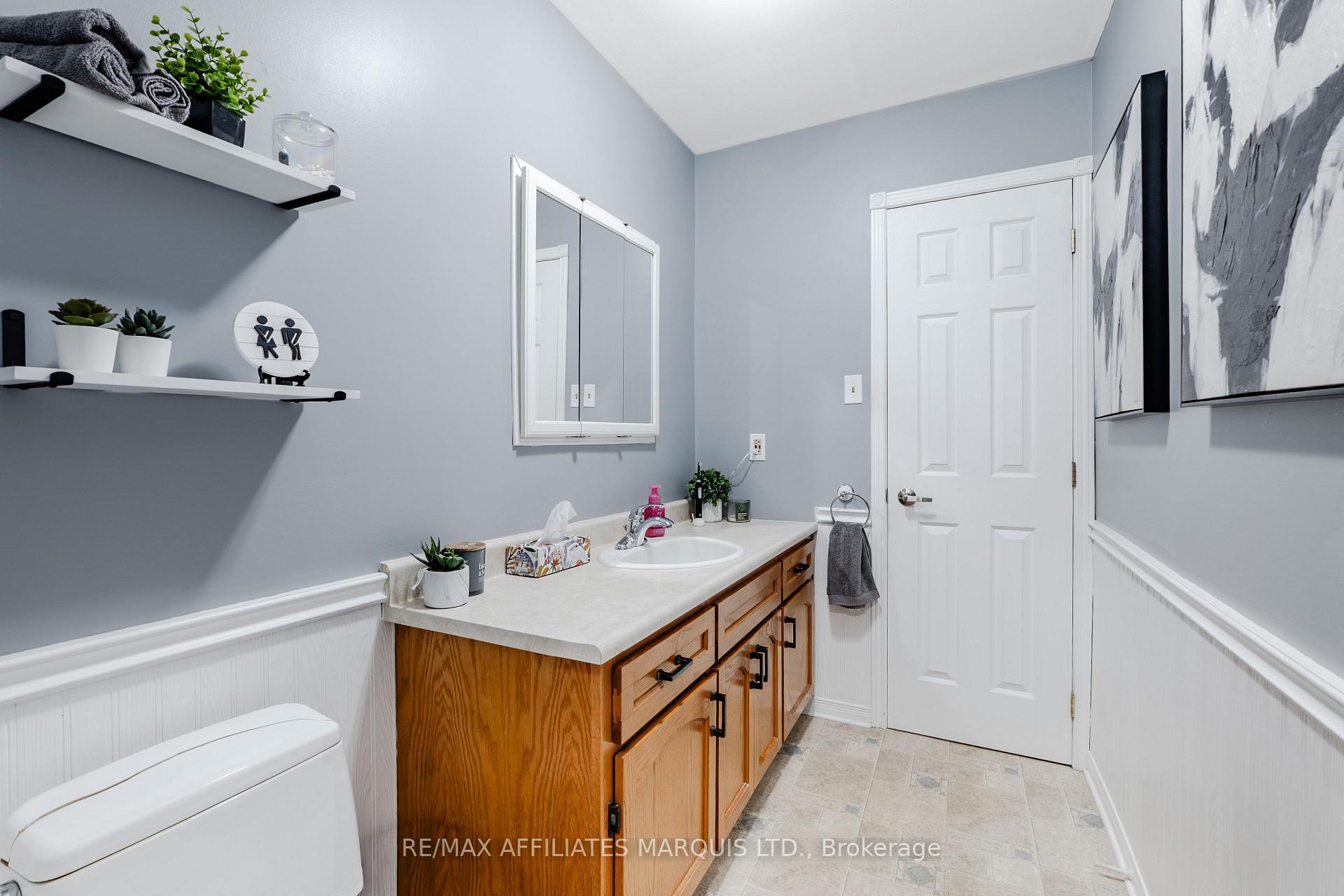 Photo 25 of 709 Champlain Drive, Cornwall, Cornwall — HOMEH