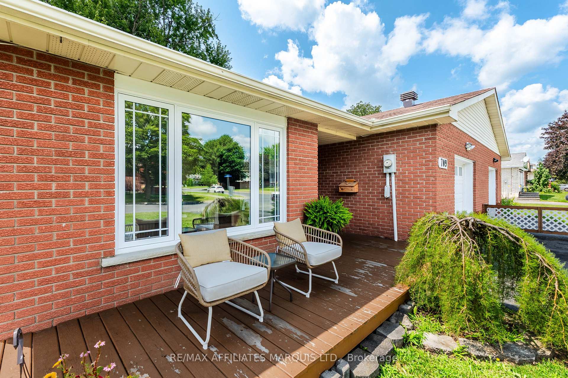 Photo 40 of 709 Champlain Drive, Cornwall, Cornwall — HOMEH