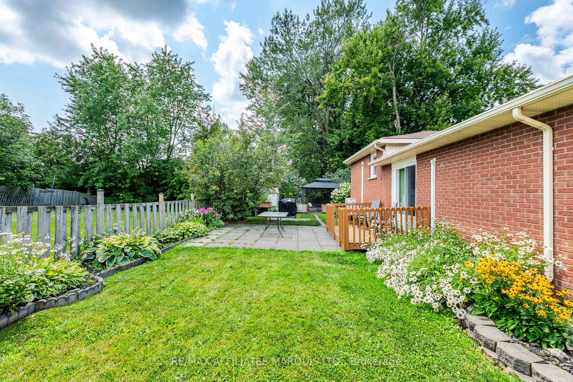 Photo 41 of 709 Champlain Drive, Cornwall, Cornwall — HOMEH