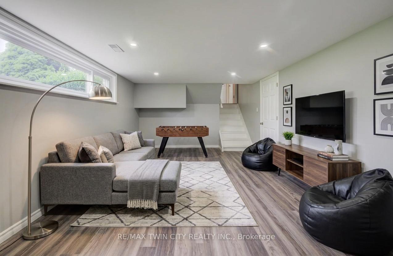 Photo 22 of 75 Balmoral Drive, Guelph, Riverside Park — HOMEH
