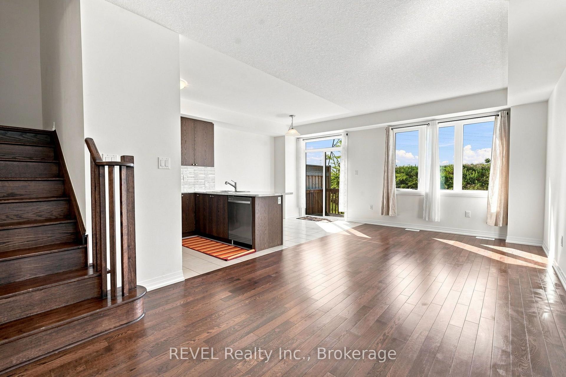Photo 8 of Unit 15, 15 15 Peach Street, Thorold, Rolling Meadows — HOMEH