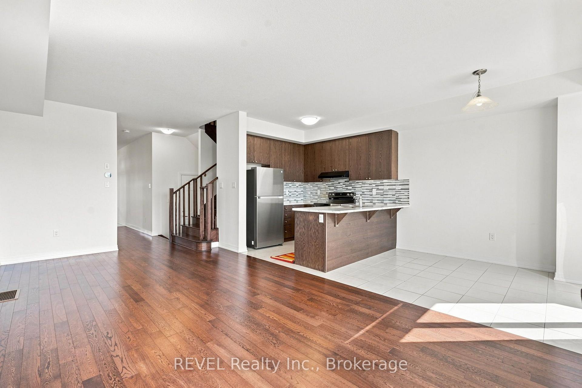 Photo 10 of Unit 15, 15 15 Peach Street, Thorold, Rolling Meadows — HOMEH