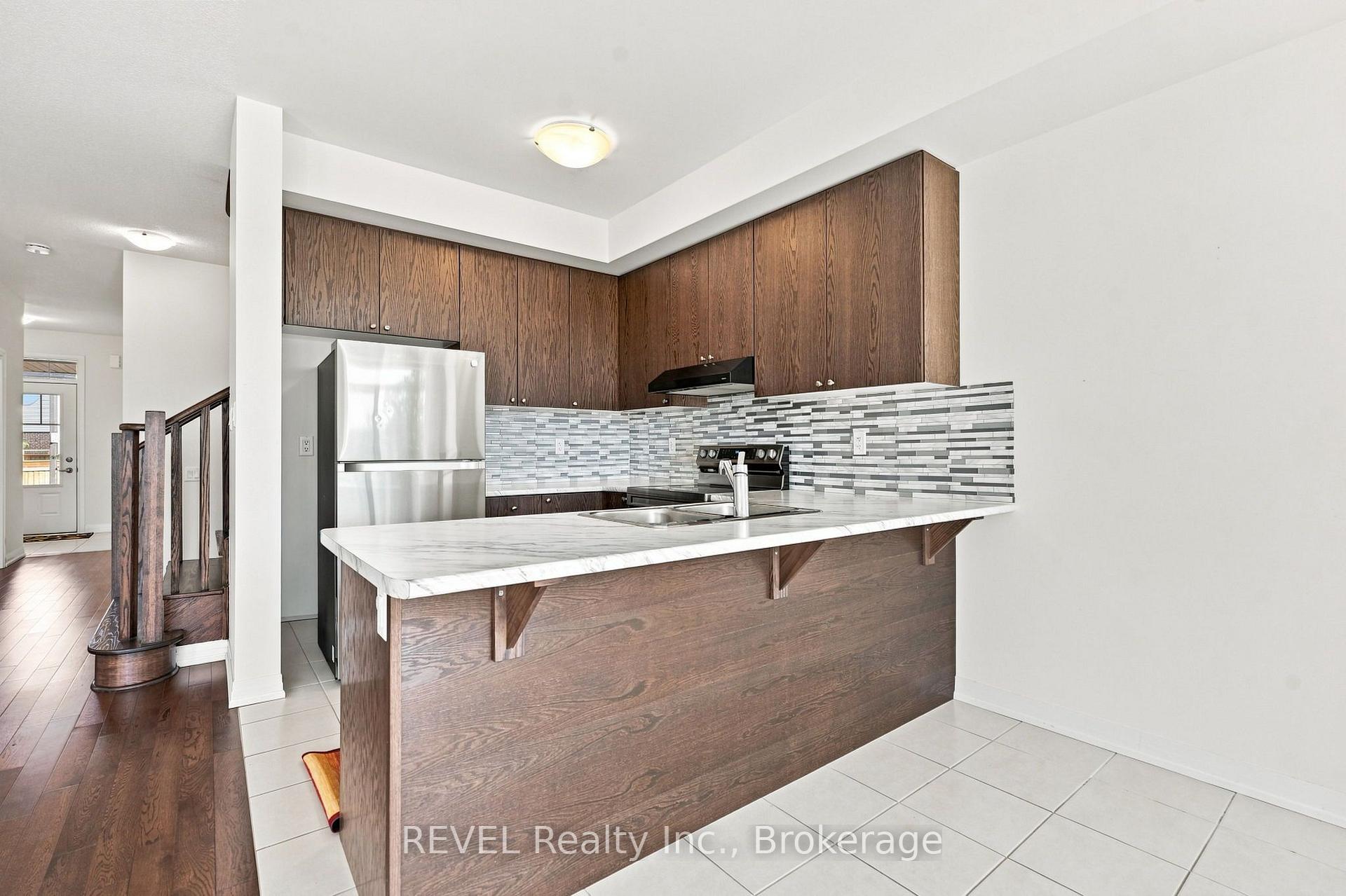 Photo 12 of Unit 15, 15 15 Peach Street, Thorold, Rolling Meadows — HOMEH