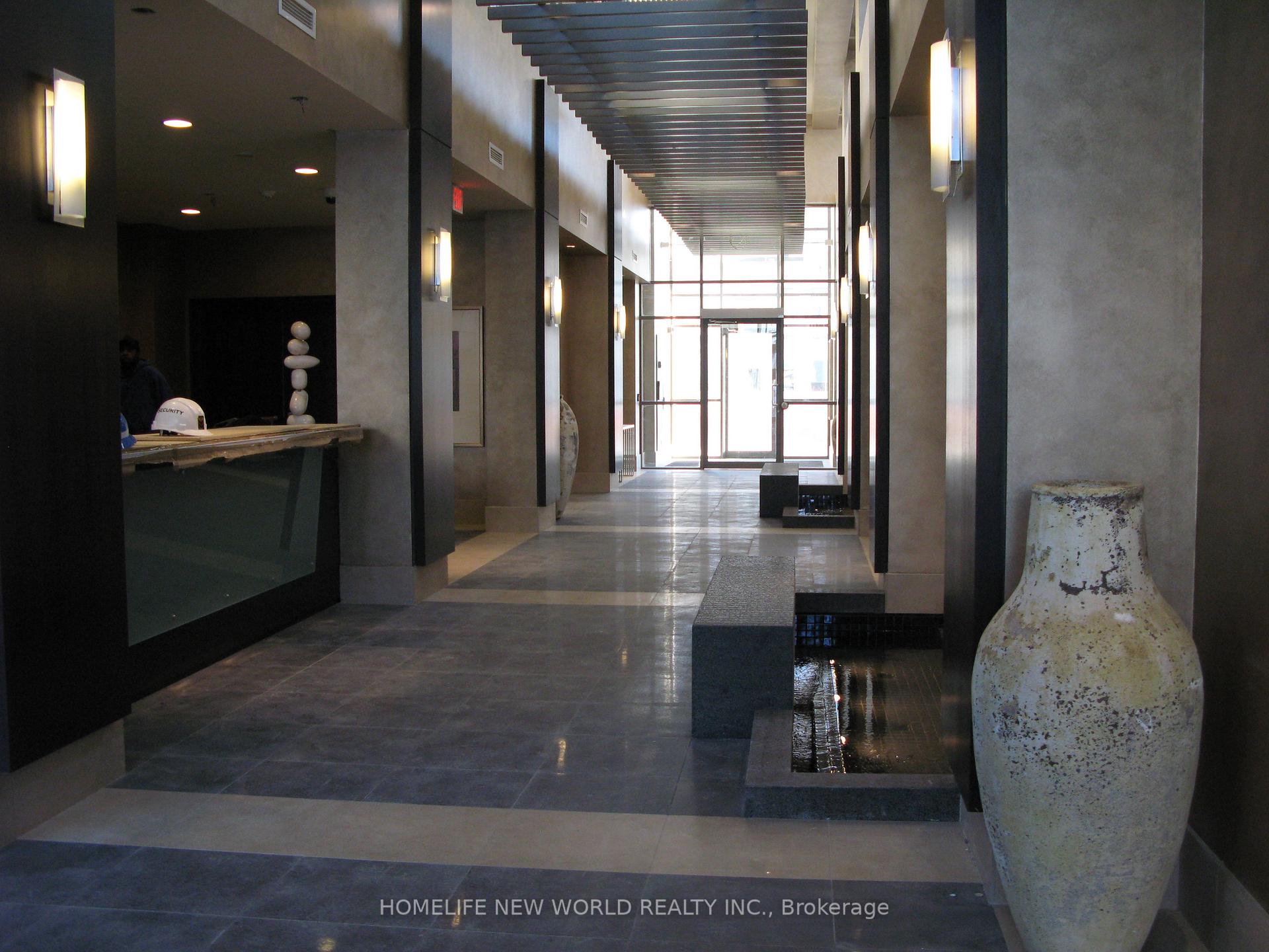 Photo 3 of Unit 313, 21 Upper Duke Crescent, Markham, Unionville — HOMEH