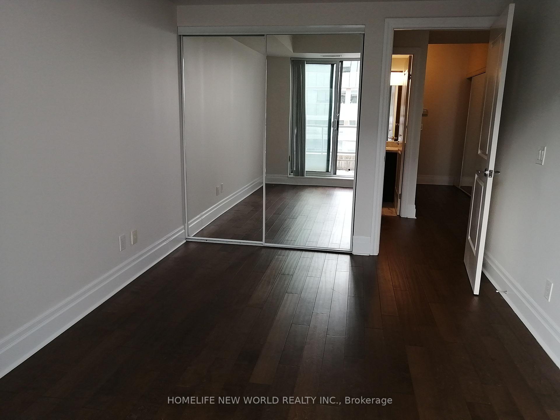 Photo 10 of Unit 313, 21 Upper Duke Crescent, Markham, Unionville — HOMEH