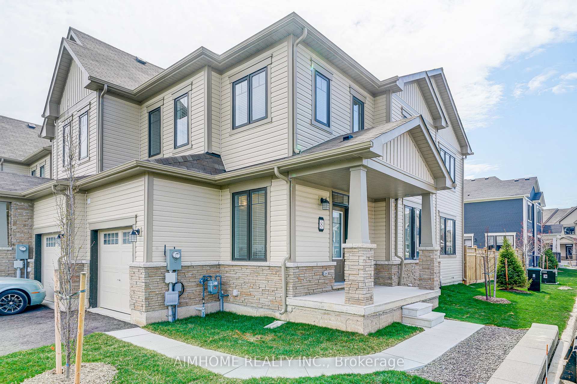 Photo 2 of Unit 8, 7789 Kalar Road, Niagara Falls, Brown — HOMEH