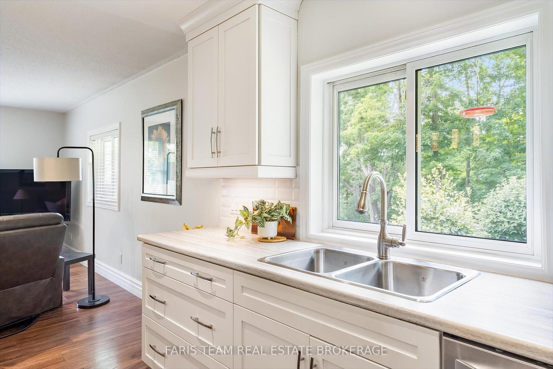 Photo 9 of 182 Moon Point Drive, Oro-Medonte, Rural Oro-Medonte — HOMEH