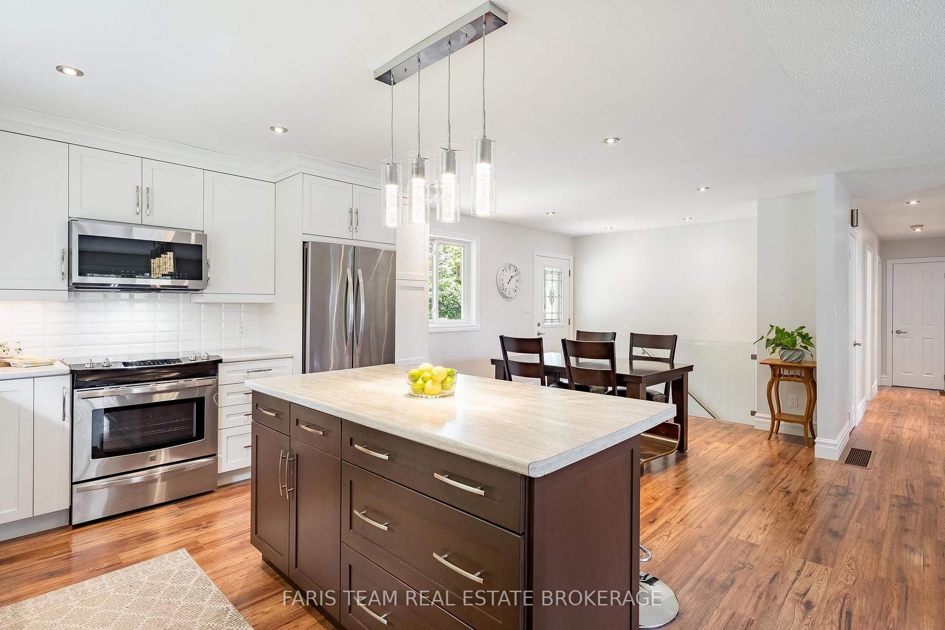 Photo 10 of 182 Moon Point Drive, Oro-Medonte, Rural Oro-Medonte — HOMEH
