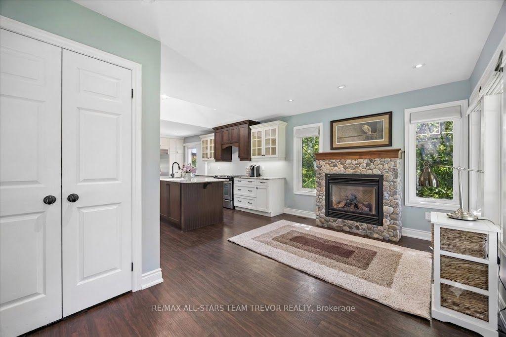 Photo 10 of 33 Kelenna Drive, Georgina, Sutton & Jackson's Point — HOMEH