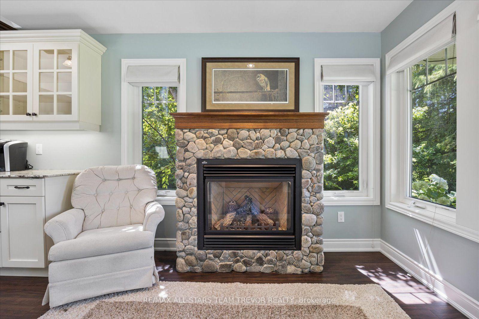 Photo 13 of 33 Kelenna Drive, Georgina, Sutton & Jackson's Point — HOMEH