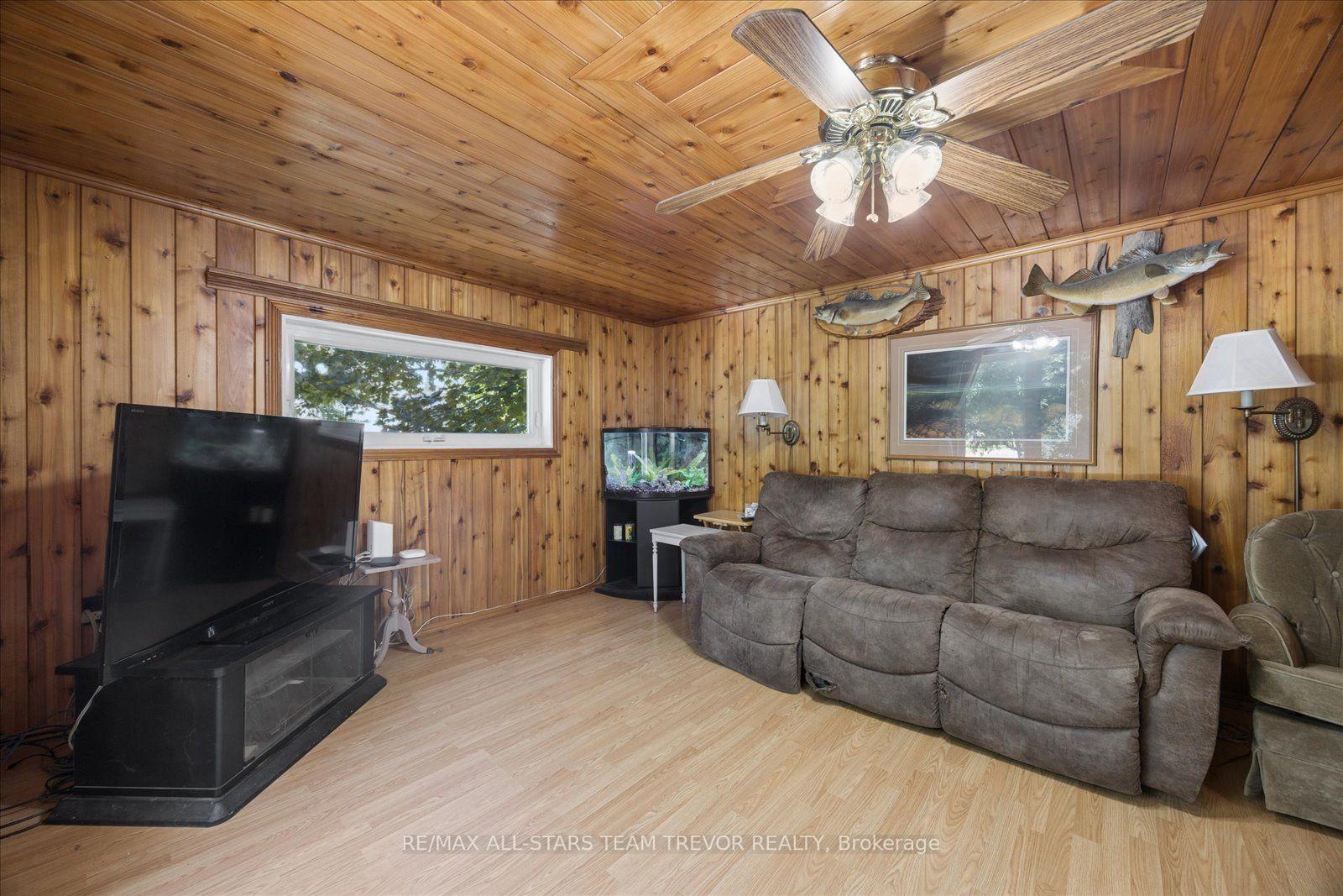 Photo 17 of 33 Kelenna Drive, Georgina, Sutton & Jackson's Point — HOMEH