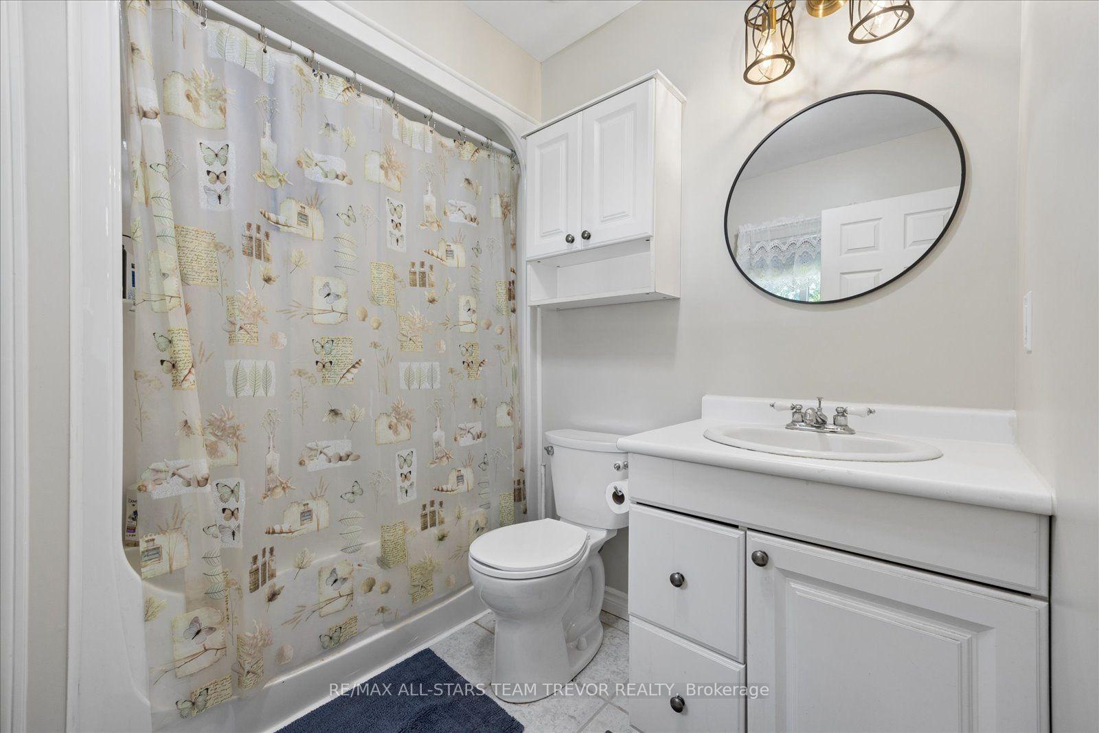 Photo 29 of 33 Kelenna Drive, Georgina, Sutton & Jackson's Point — HOMEH