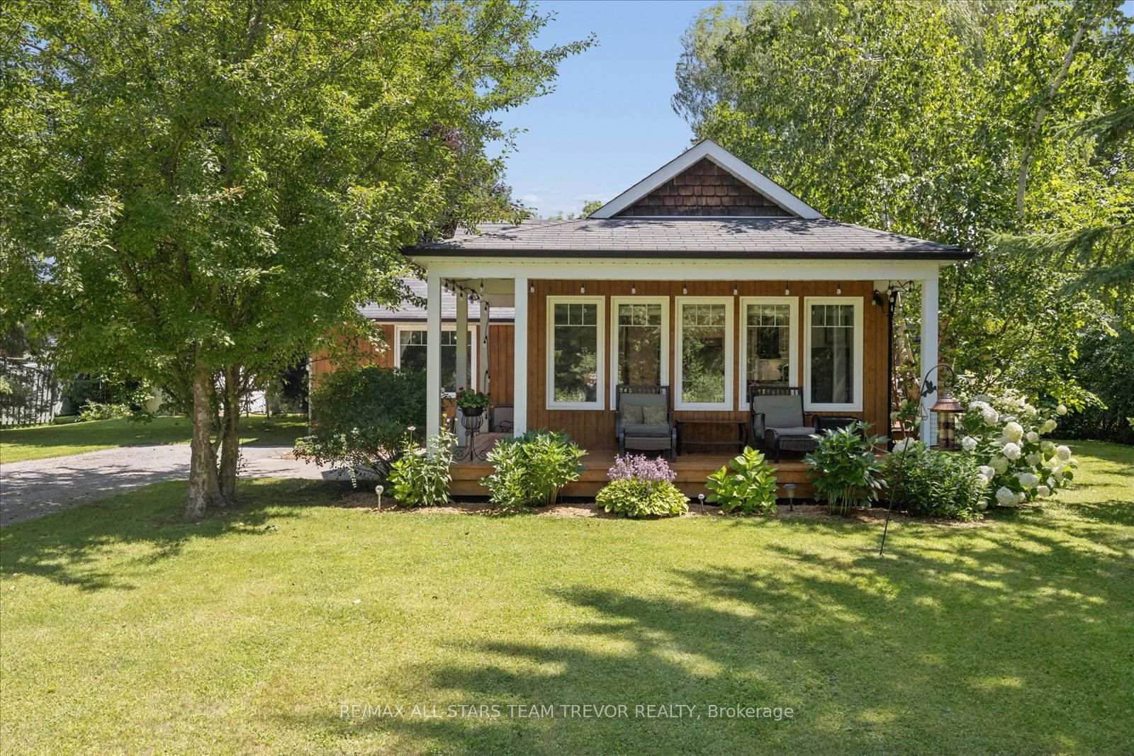 Photo 32 of 33 Kelenna Drive, Georgina, Sutton & Jackson's Point — HOMEH