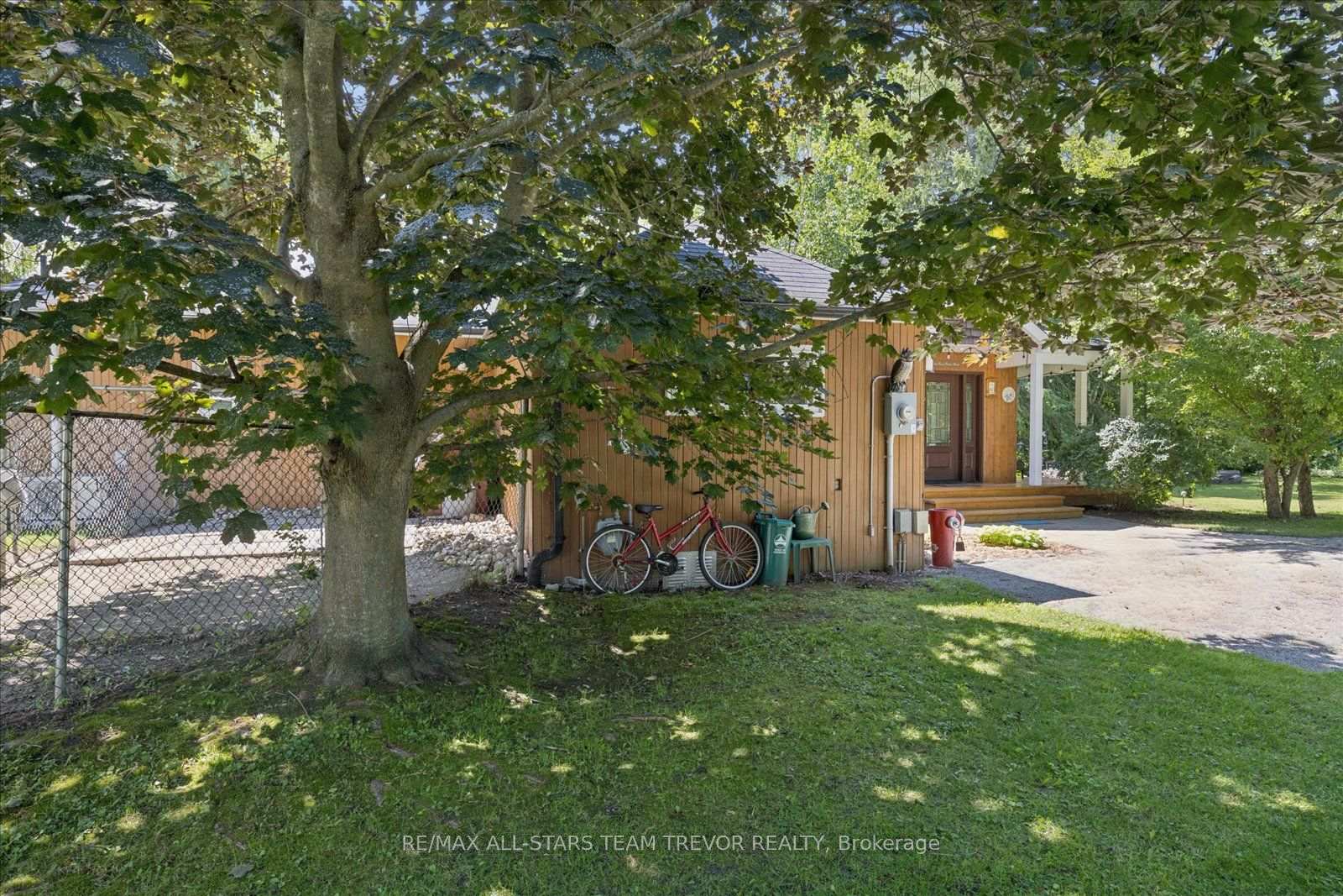 Photo 44 of 33 Kelenna Drive, Georgina, Sutton & Jackson's Point — HOMEH