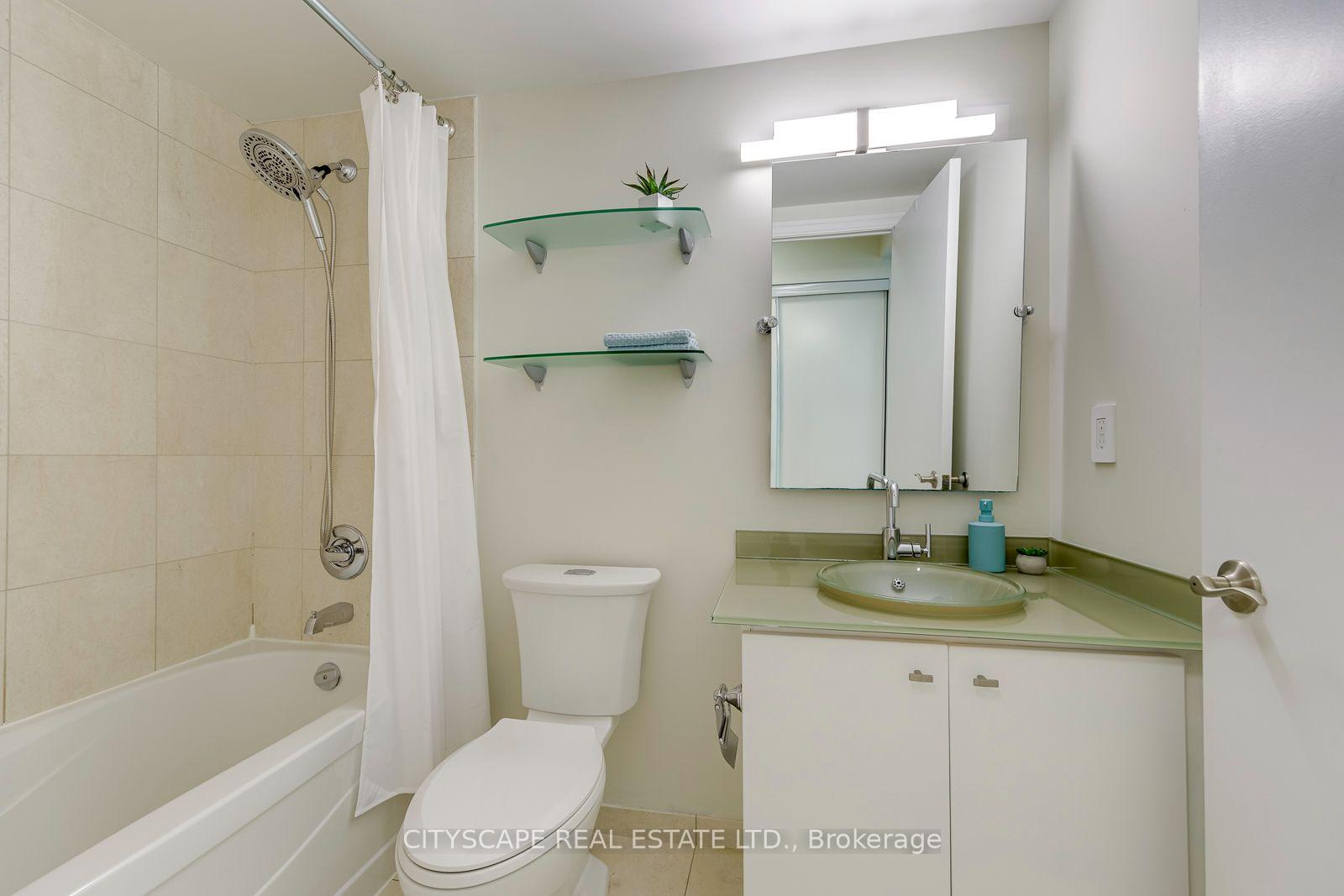 Photo 14 of Unit 1108, 8 Scollard Street, Toronto, The Annex — HOMEH