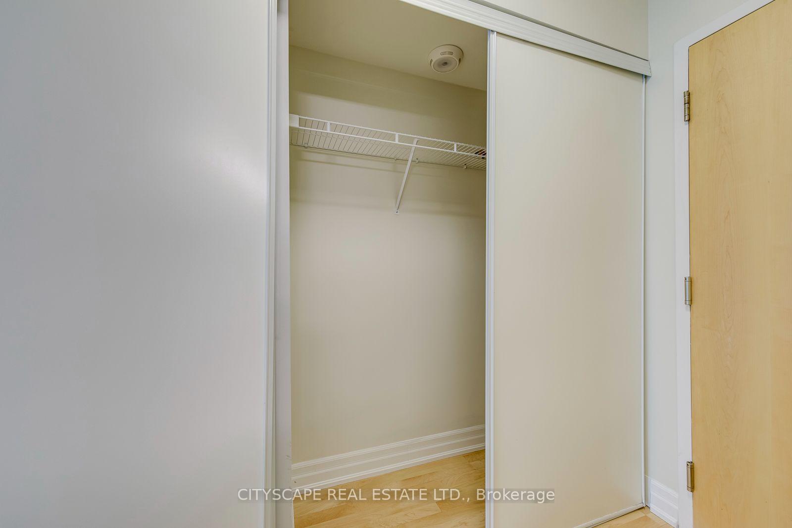 Photo 18 of Unit 1108, 8 Scollard Street, Toronto, The Annex — HOMEH
