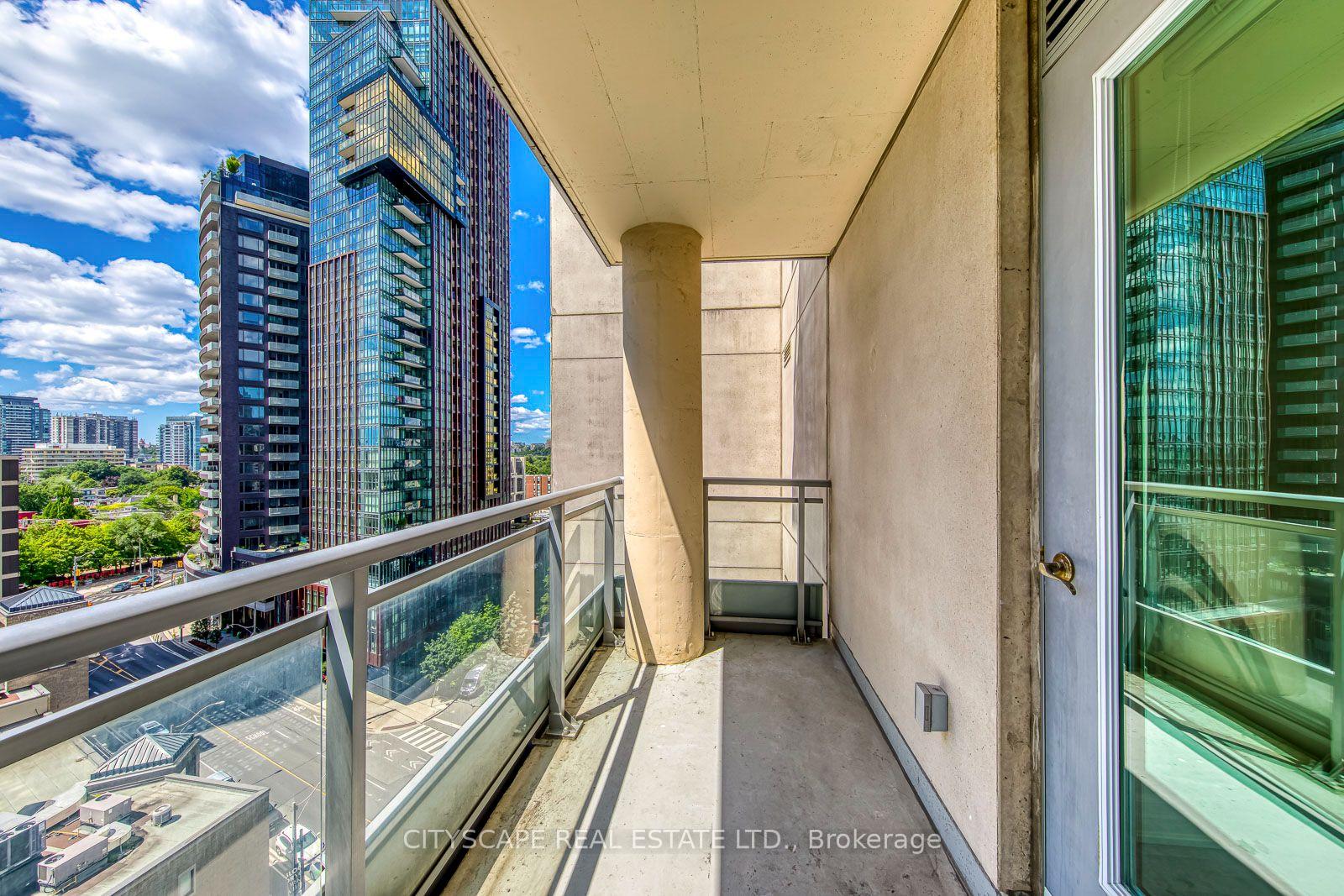 Photo 20 of Unit 1108, 8 Scollard Street, Toronto, The Annex — HOMEH