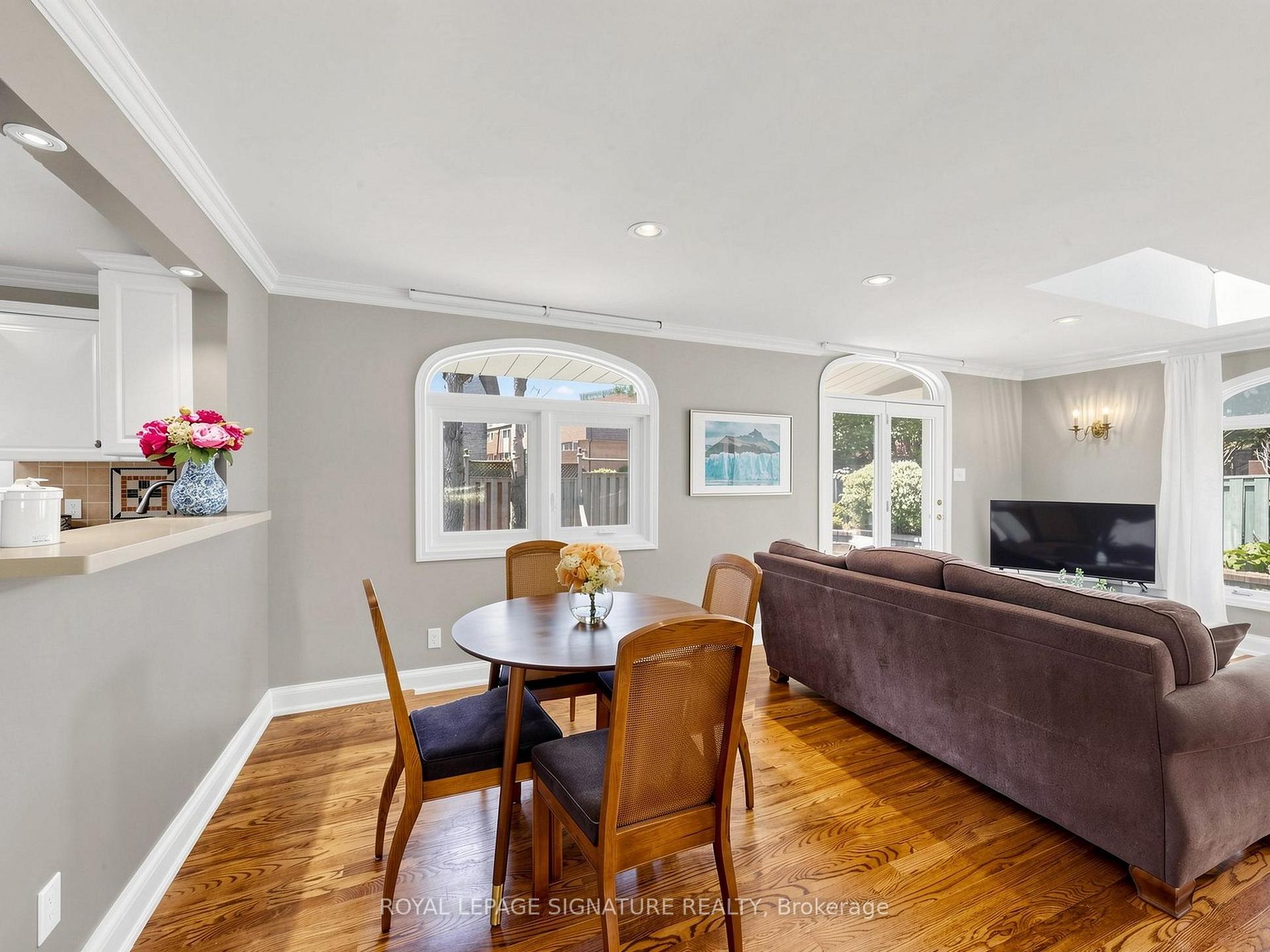 Photo 13 of 2094 Water's Edge Drive, Oakville, Bronte — HOMEH