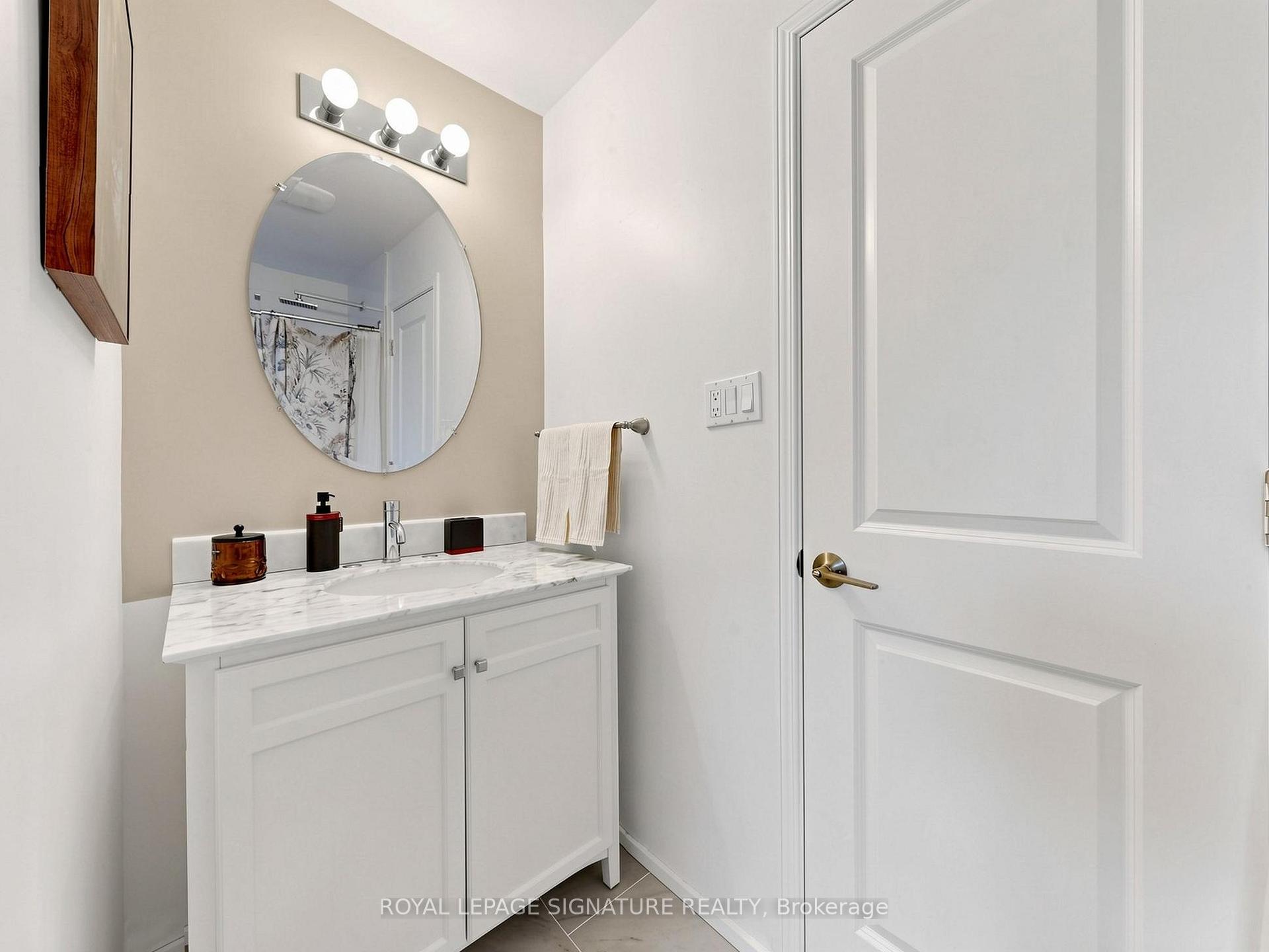 Photo 24 of 2094 Water's Edge Drive, Oakville, Bronte — HOMEH