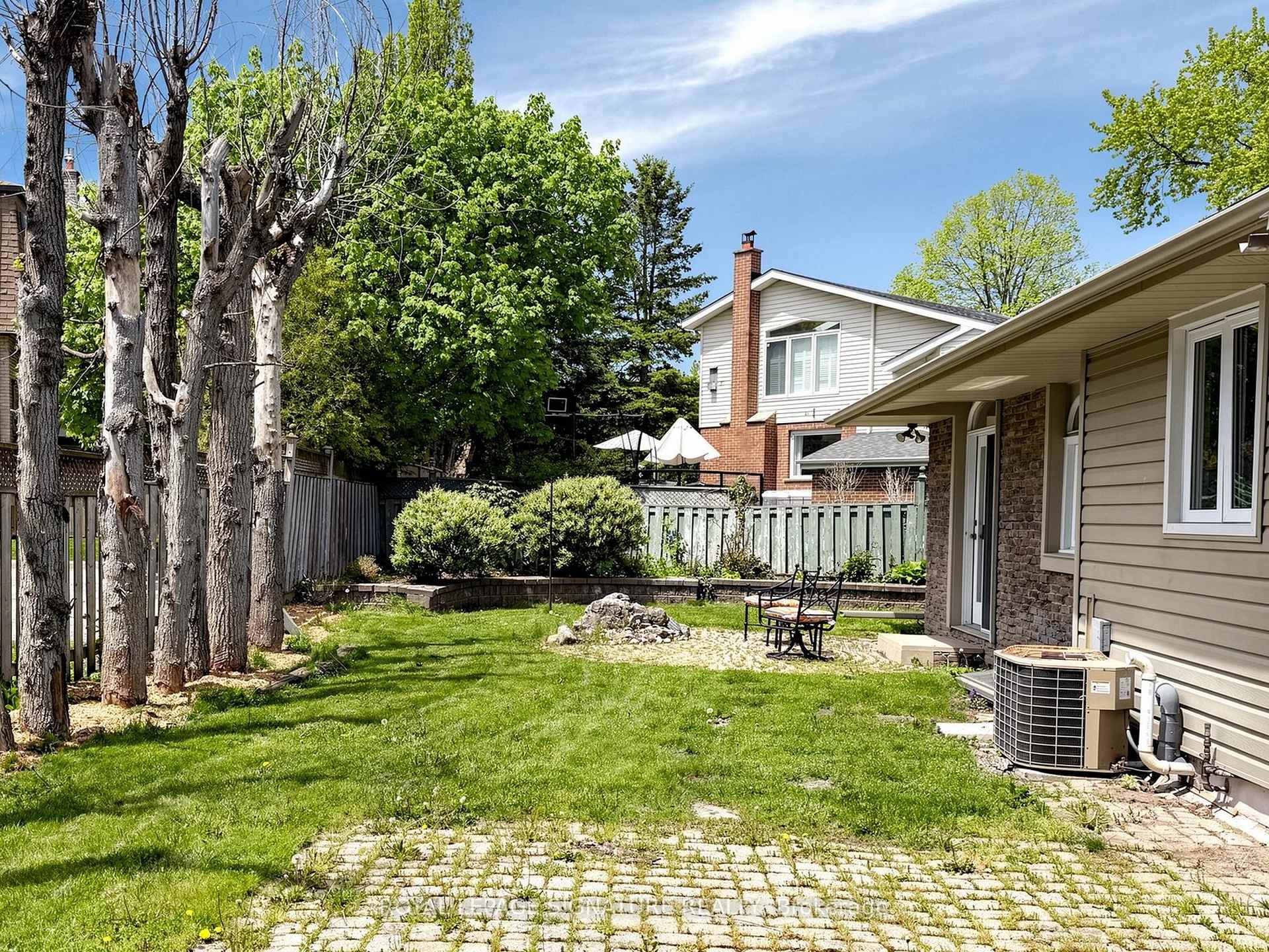 Photo 38 of 2094 Water's Edge Drive, Oakville, Bronte — HOMEH