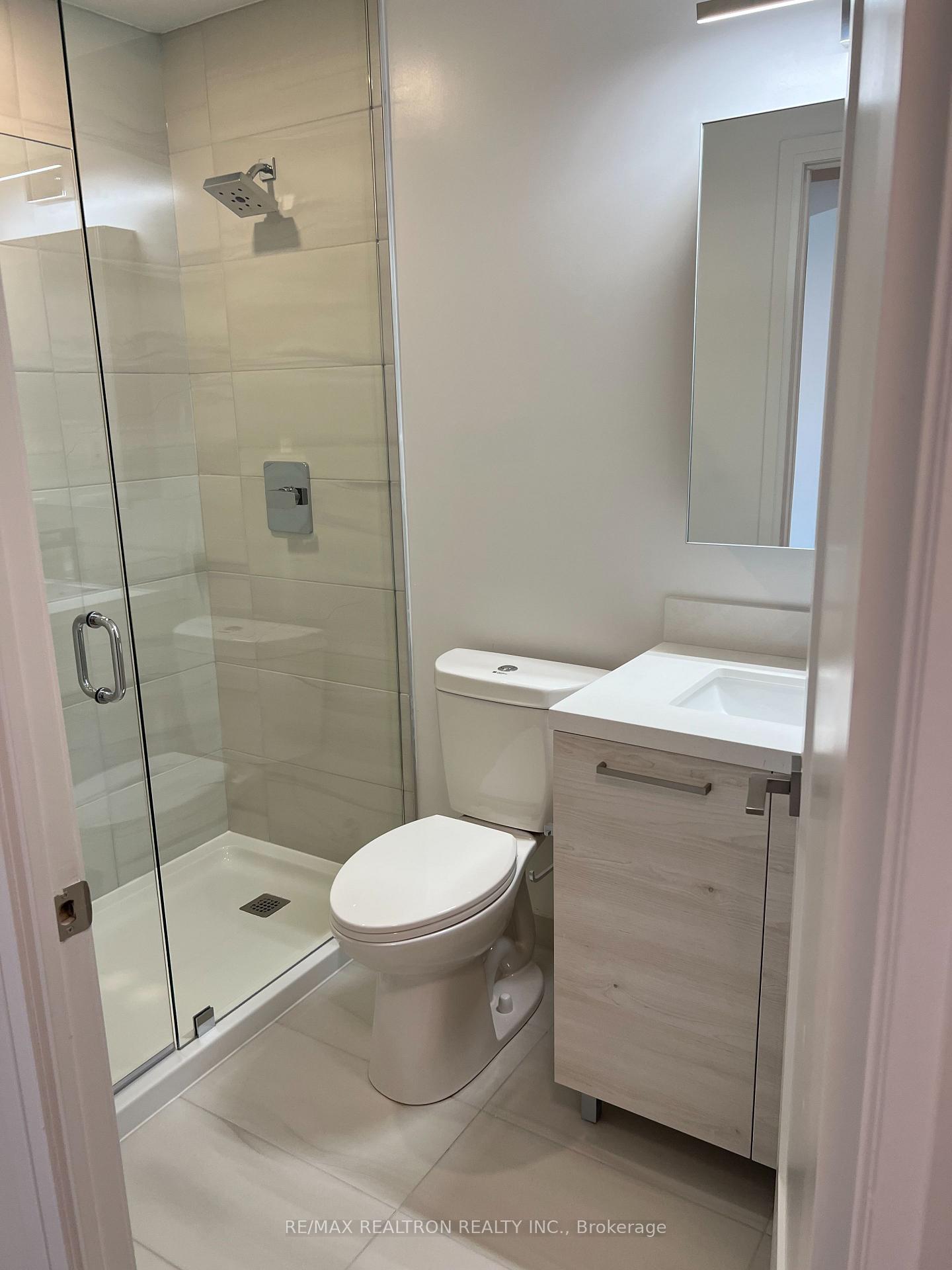 Photo 5 of Unit 510, 12 Gandhi Lane, Markham, Commerce Valley — HOMEH