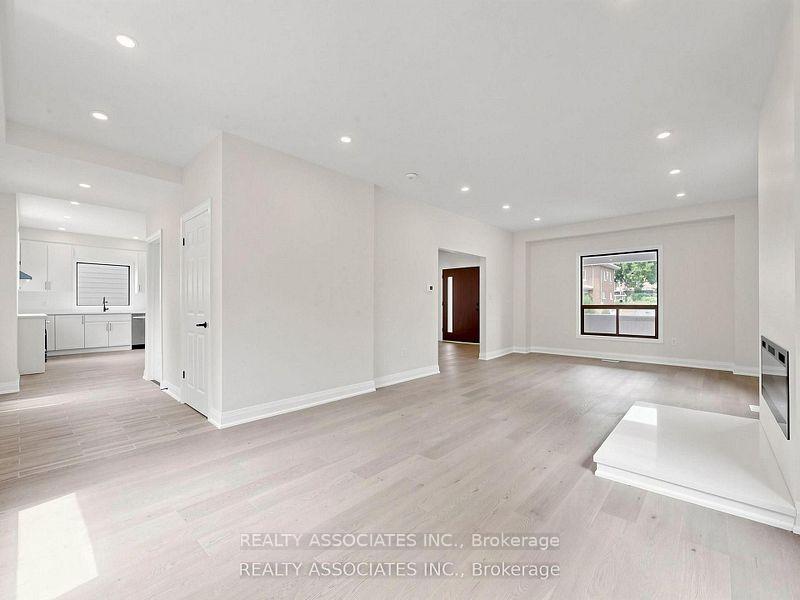 Photo 8 of 6058 Culp Street, Niagara Falls, Dorchester — HOMEH