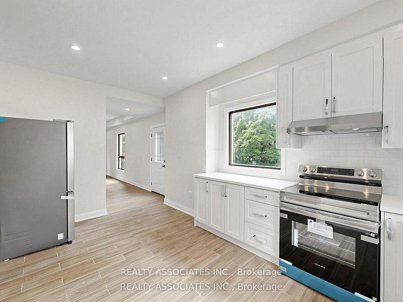 Photo 12 of 6058 Culp Street, Niagara Falls, Dorchester — HOMEH
