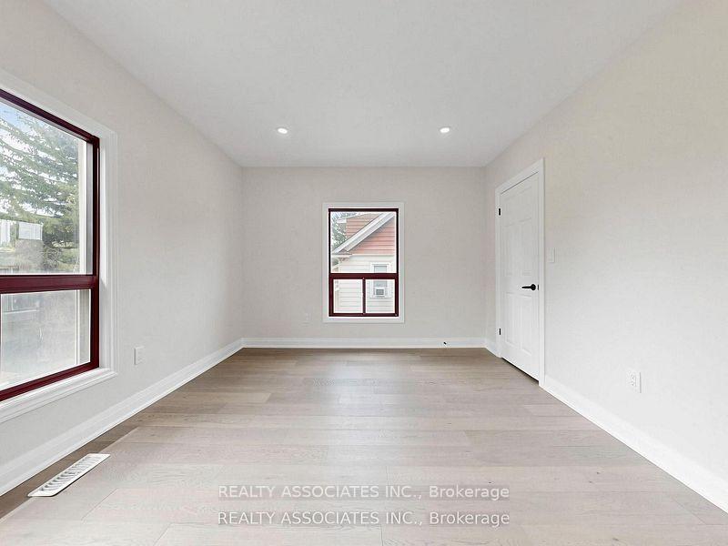 Photo 29 of 6058 Culp Street, Niagara Falls, Dorchester — HOMEH