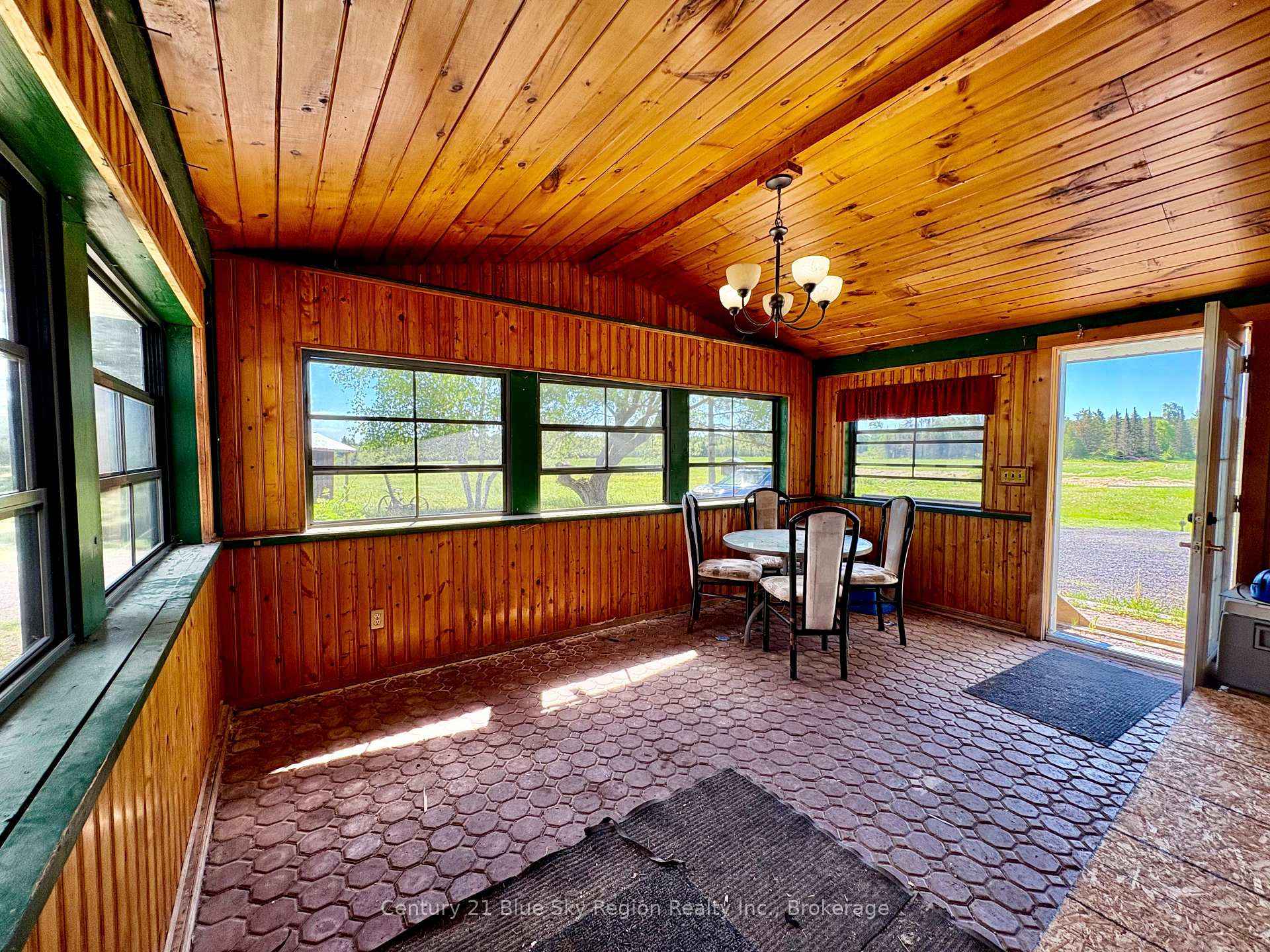Photo 7 of 115 Bennet Road, Markstay-Warren — HOMEH