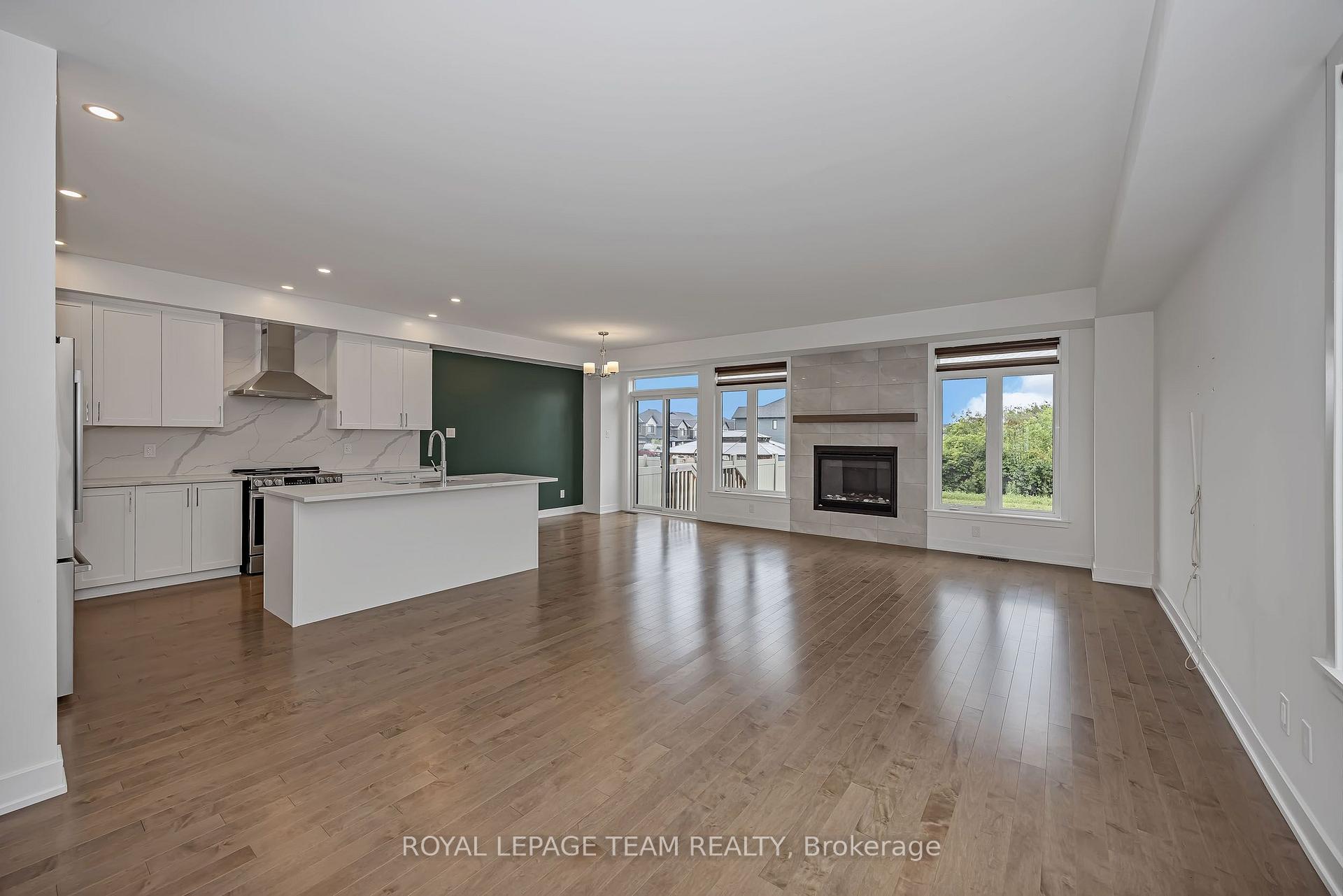 Photo 8 of 779 Ovation Grove, Ottawa, Leitrim — HOMEH