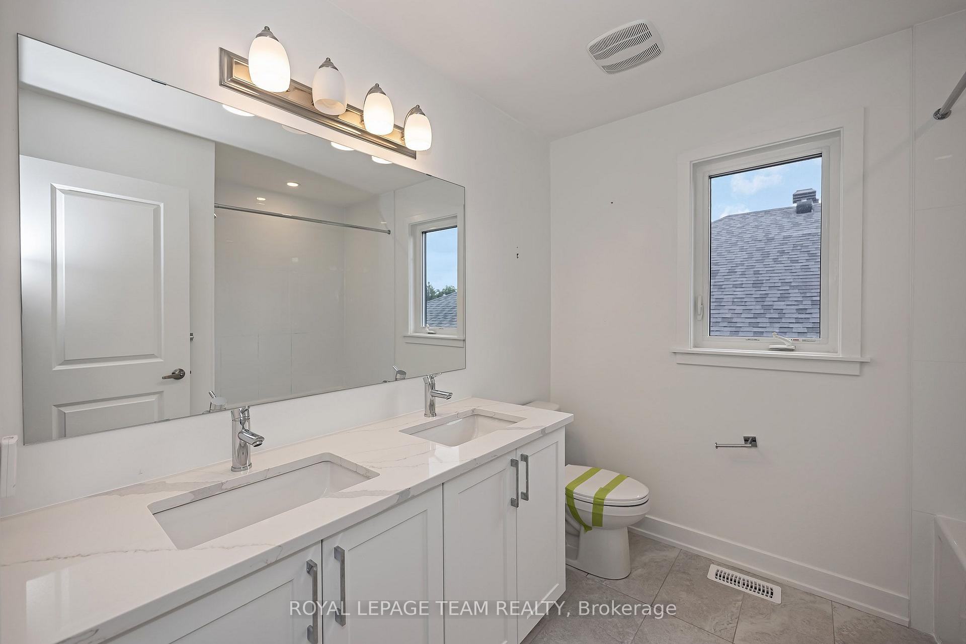 Photo 34 of 779 Ovation Grove, Ottawa, Leitrim — HOMEH