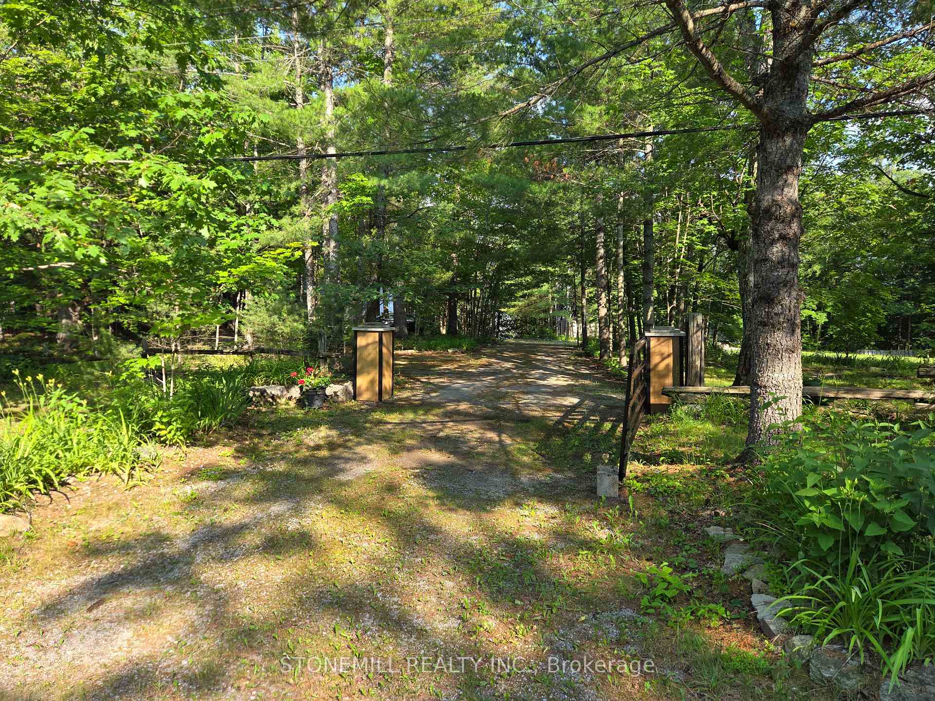 Photo 15 of 56 Griffin Drive, Kawartha Lakes, Somerville — HOMEH