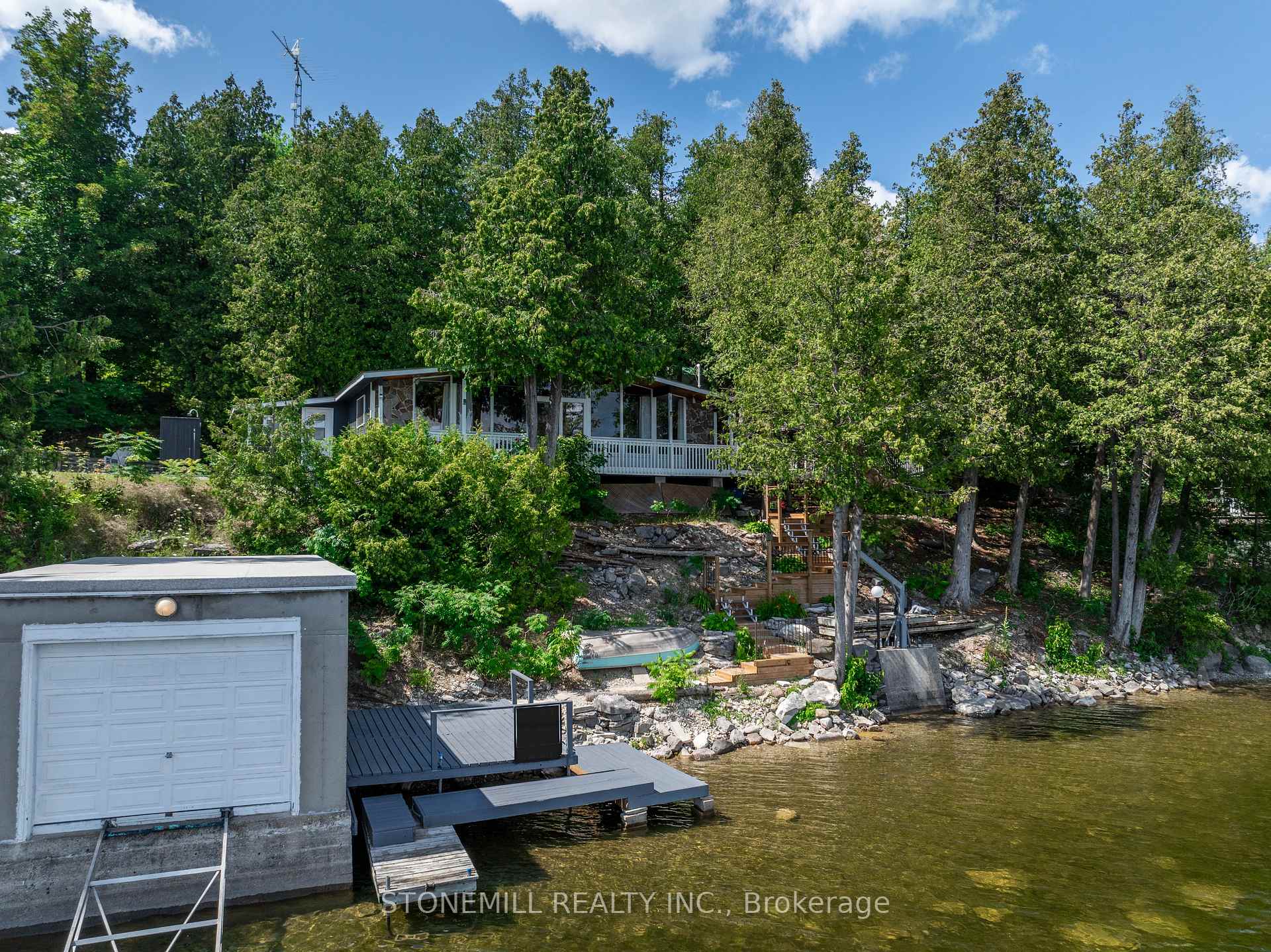Photo 42 of 56 Griffin Drive, Kawartha Lakes, Somerville — HOMEH