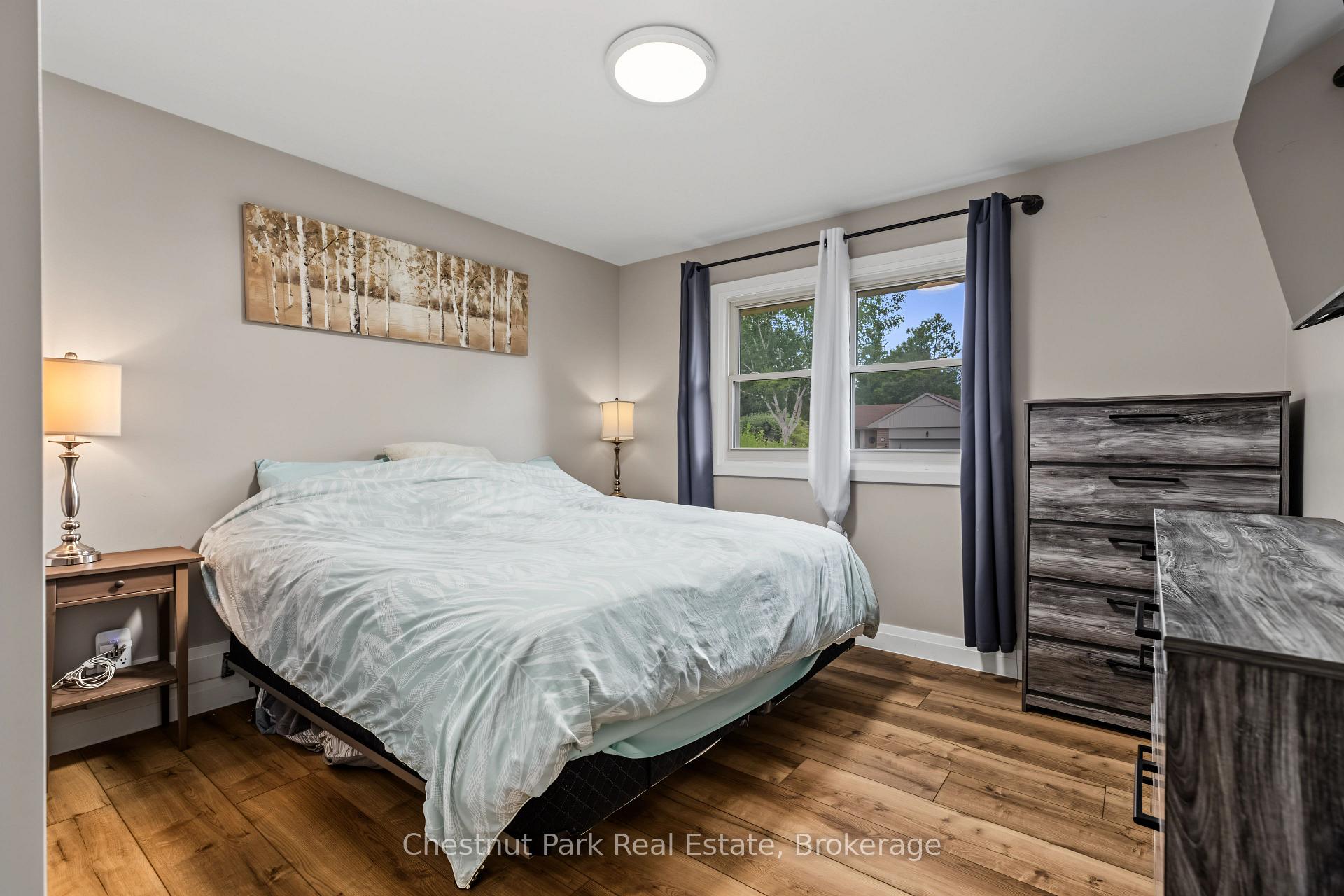 Photo 21 of 583 6th Street W, Owen Sound — HOMEH