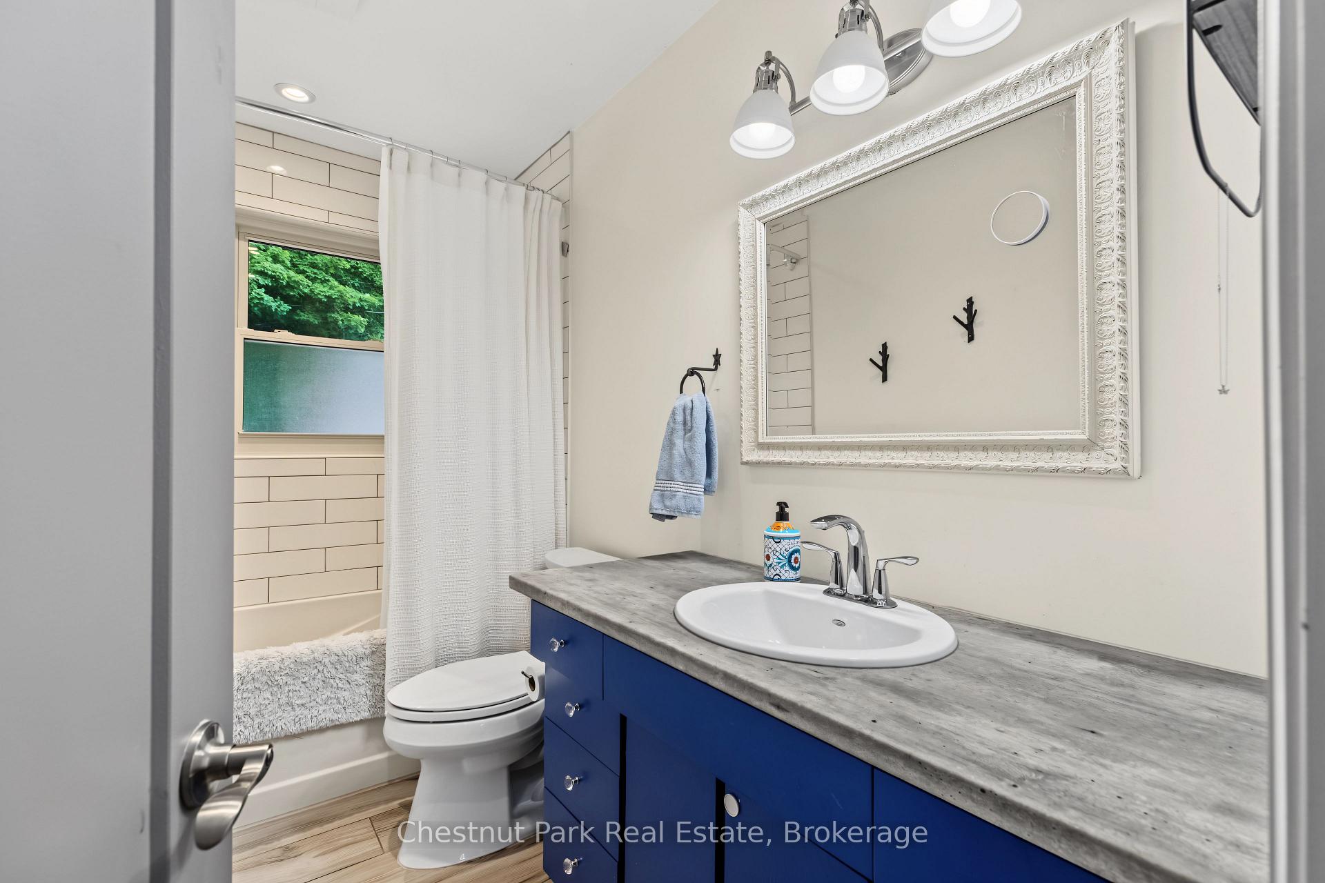 Photo 25 of 583 6th Street W, Owen Sound — HOMEH
