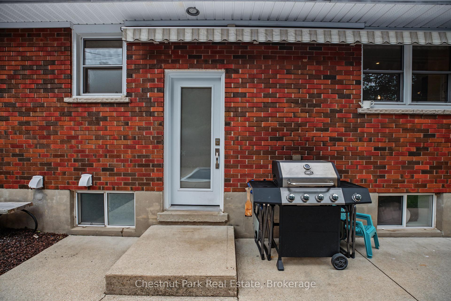 Photo 35 of 583 6th Street W, Owen Sound — HOMEH