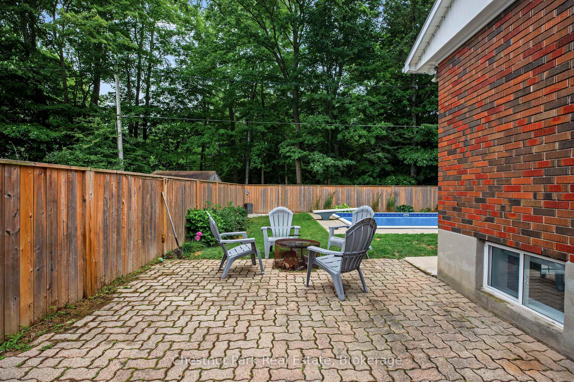 Photo 36 of 583 6th Street W, Owen Sound — HOMEH