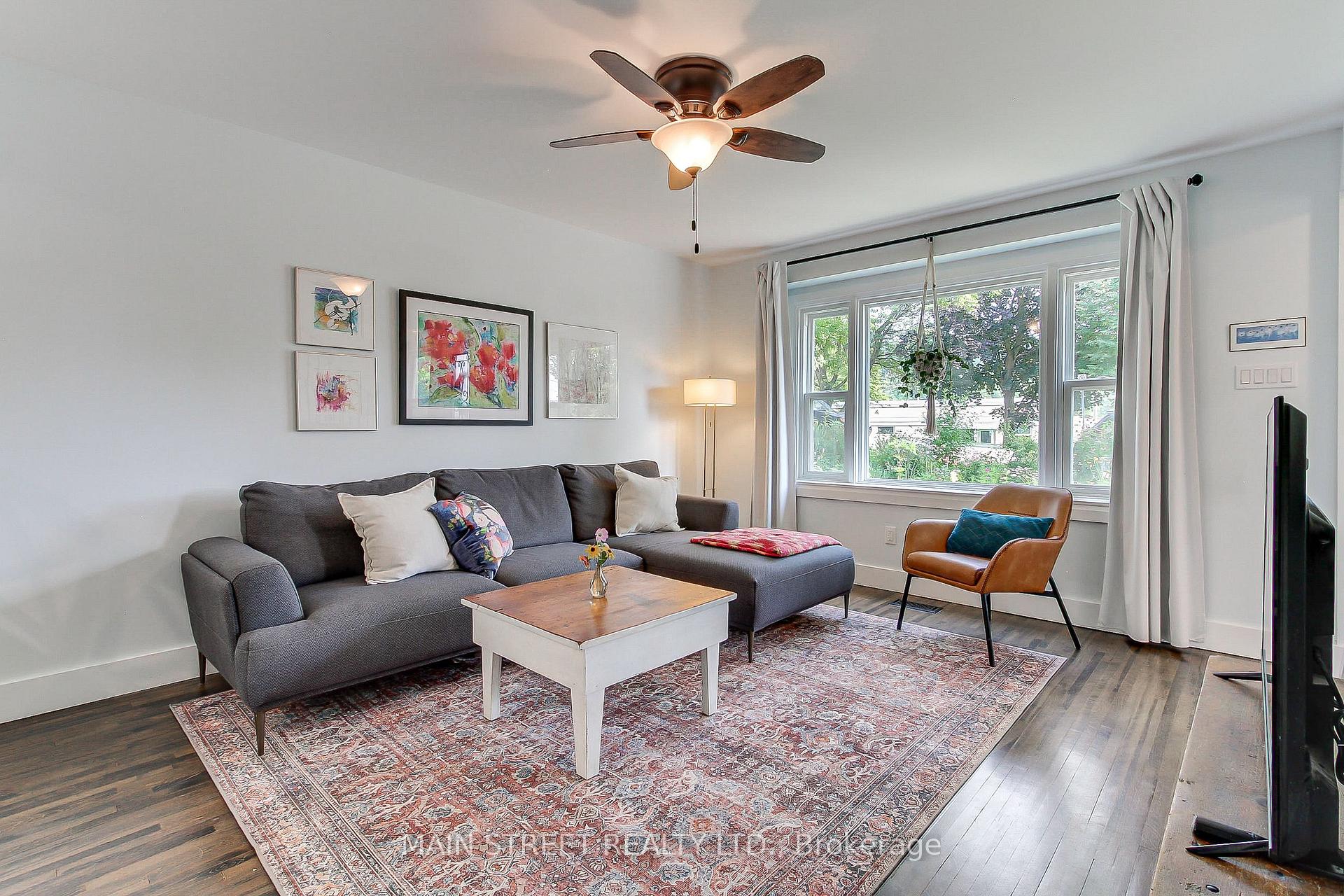 Photo 6 of 104 Mercer Street, Hamilton, Dundas — HOMEH