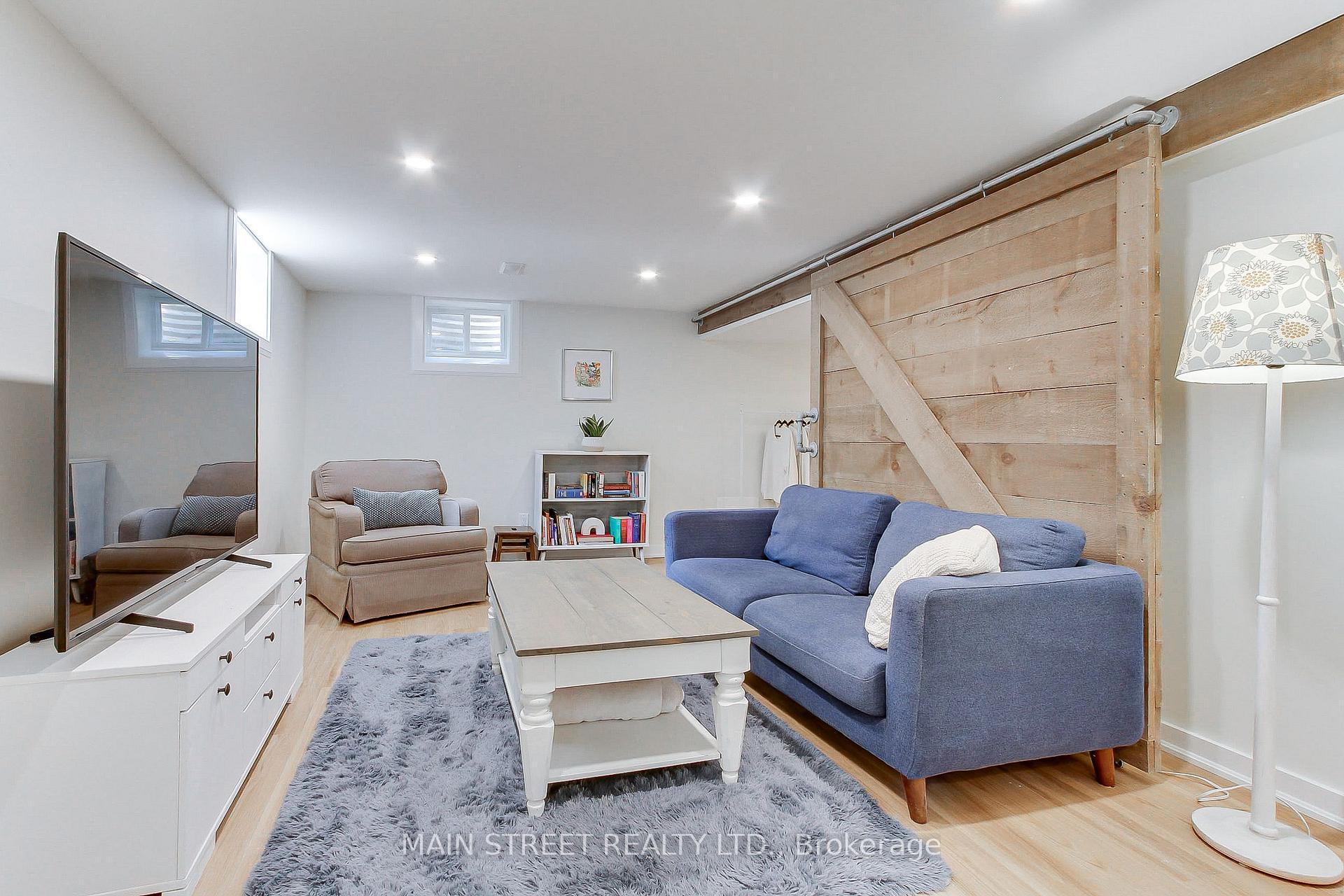 Photo 16 of 104 Mercer Street, Hamilton, Dundas — HOMEH