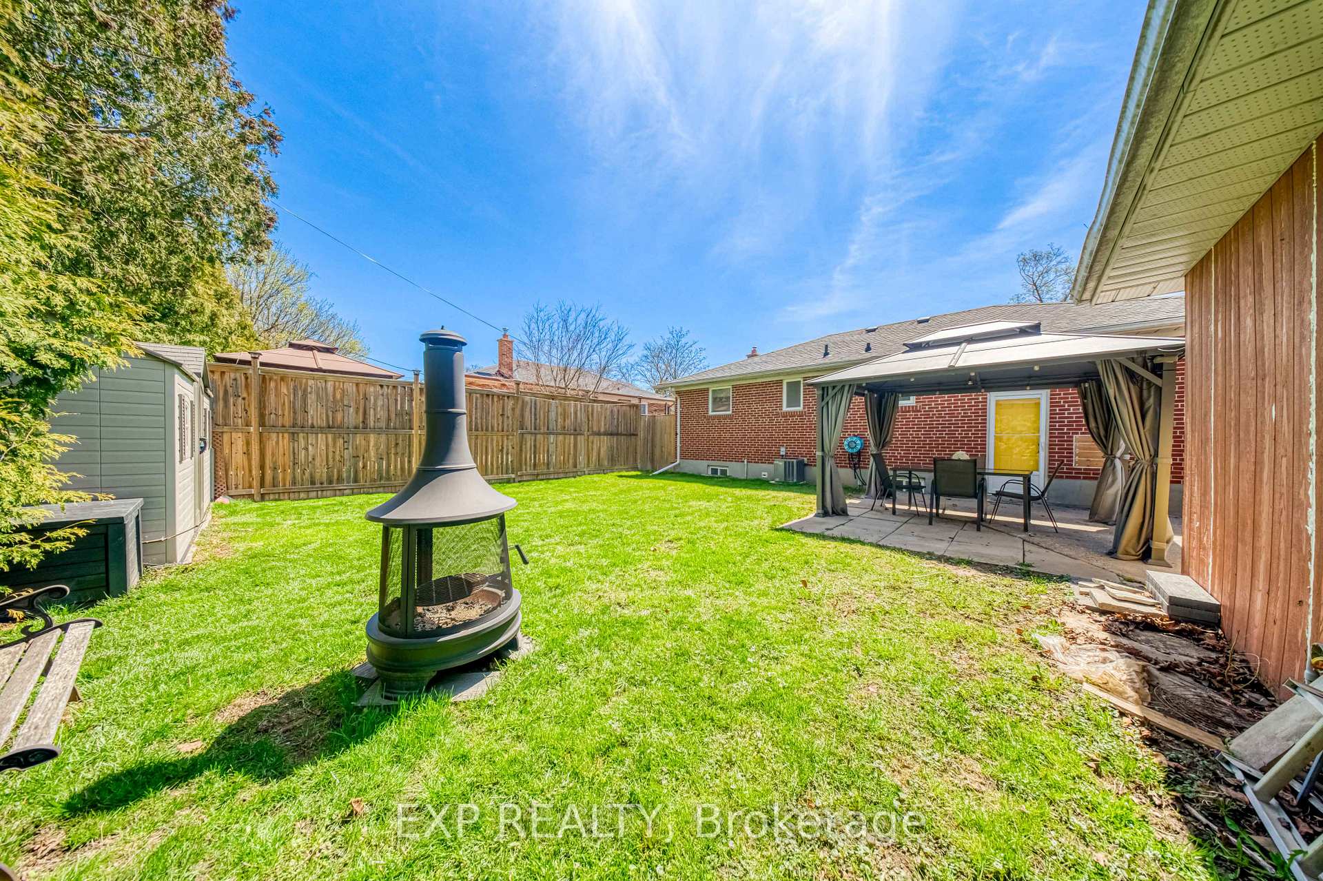 Photo 44 of 752 Eastbourne Avenue, Oshawa, Eastdale — HOMEH