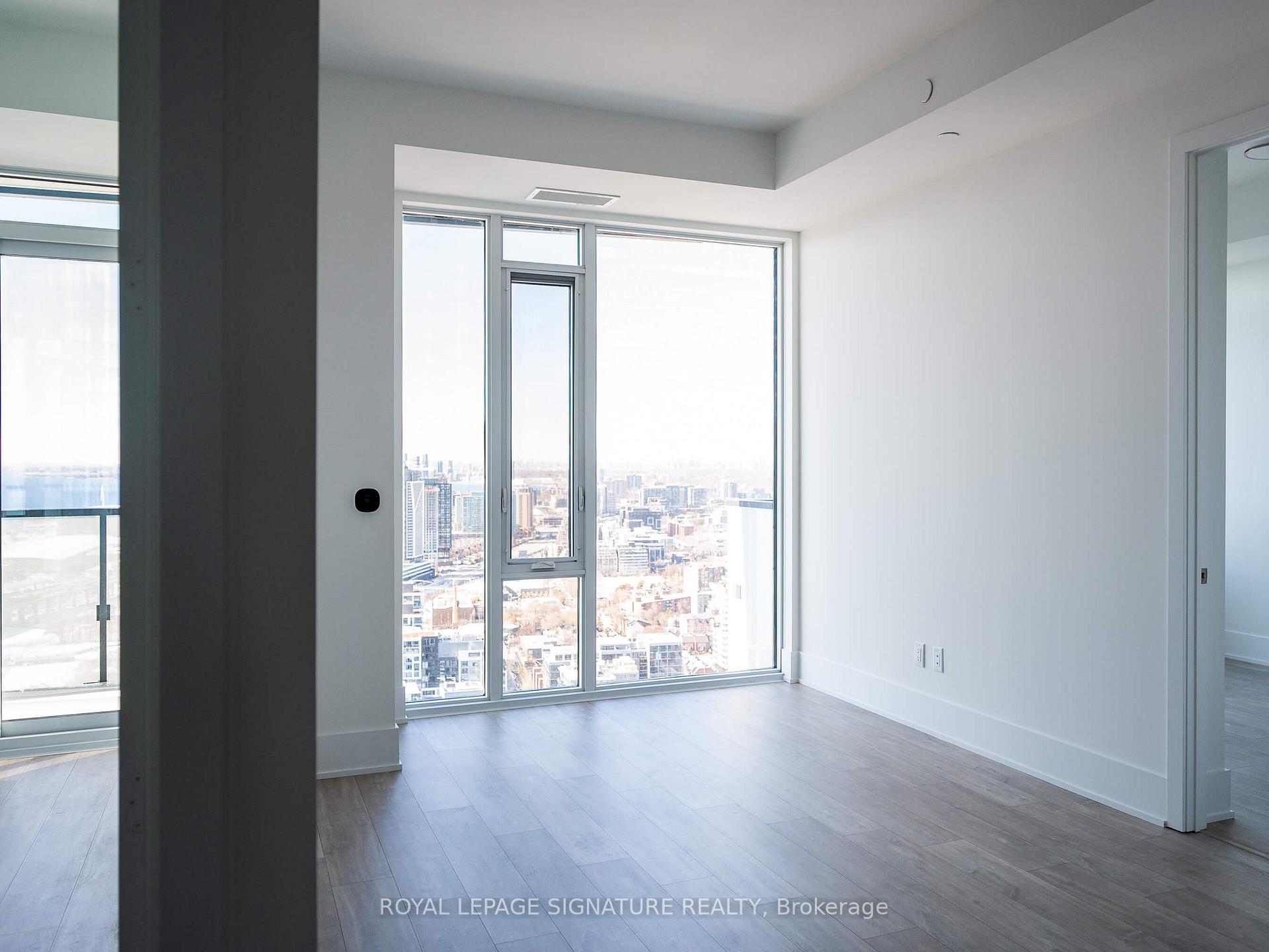 Photo 4 of Unit 3503, 470 Front Street W, Toronto, Waterfront Communities — HOMEH