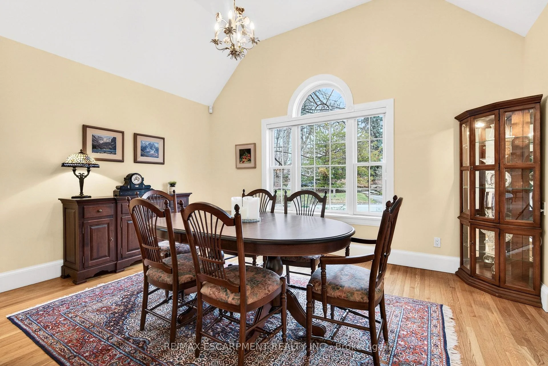 Photo 21 of 3046 South Drive, Burlington, Roseland — HOMEH