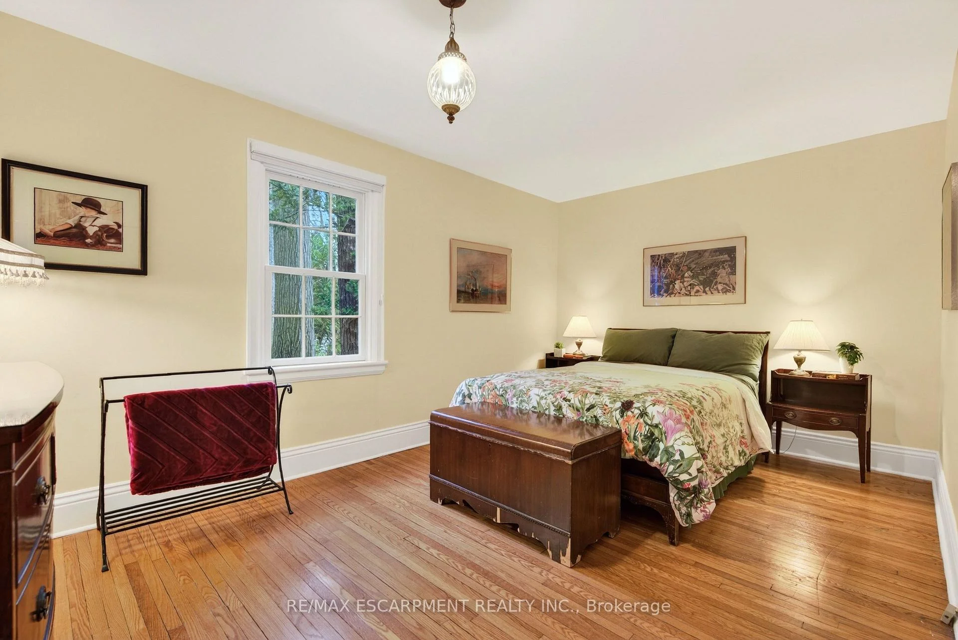 Photo 34 of 3046 South Drive, Burlington, Roseland — HOMEH